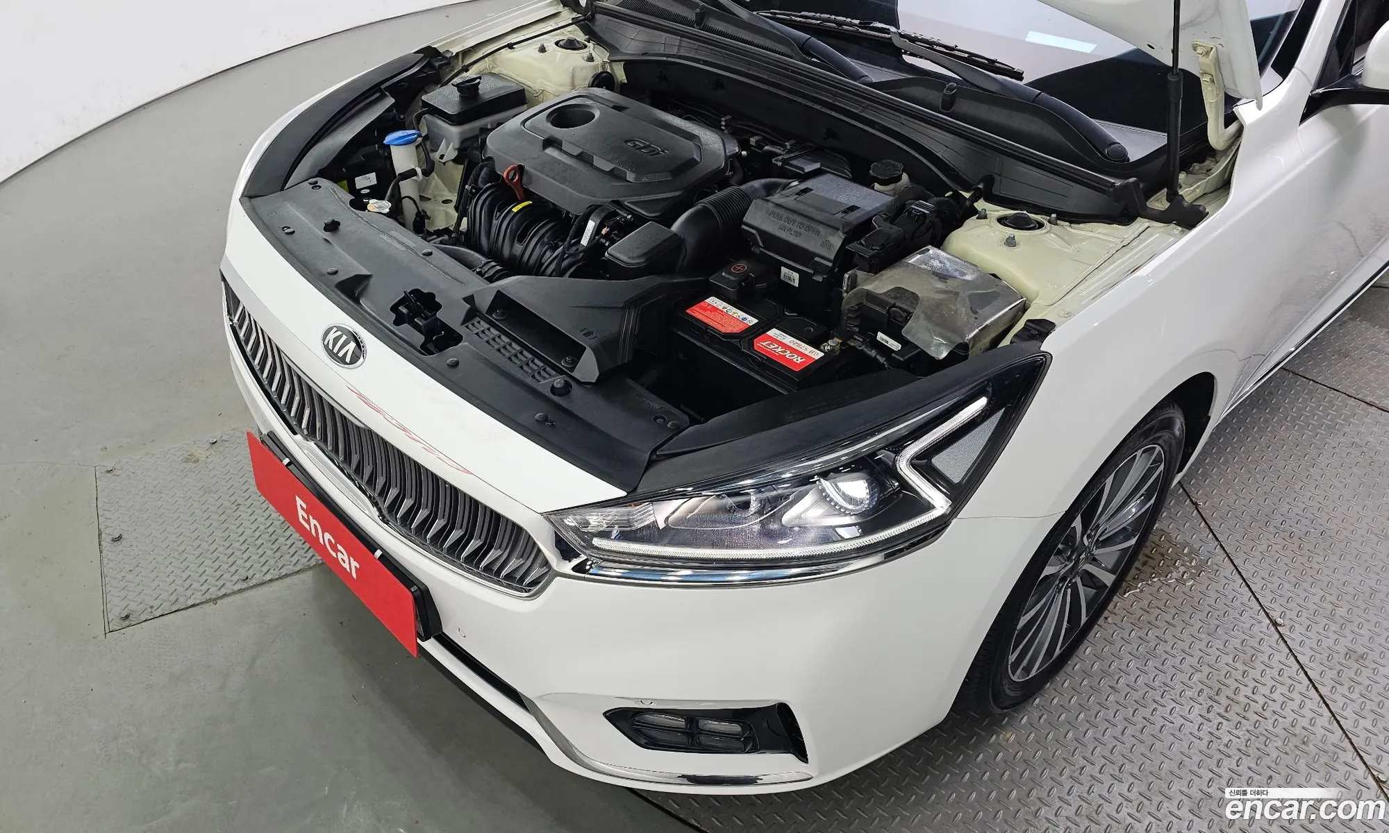 Kia K7 2016 KNALB415BGA041985 — 13