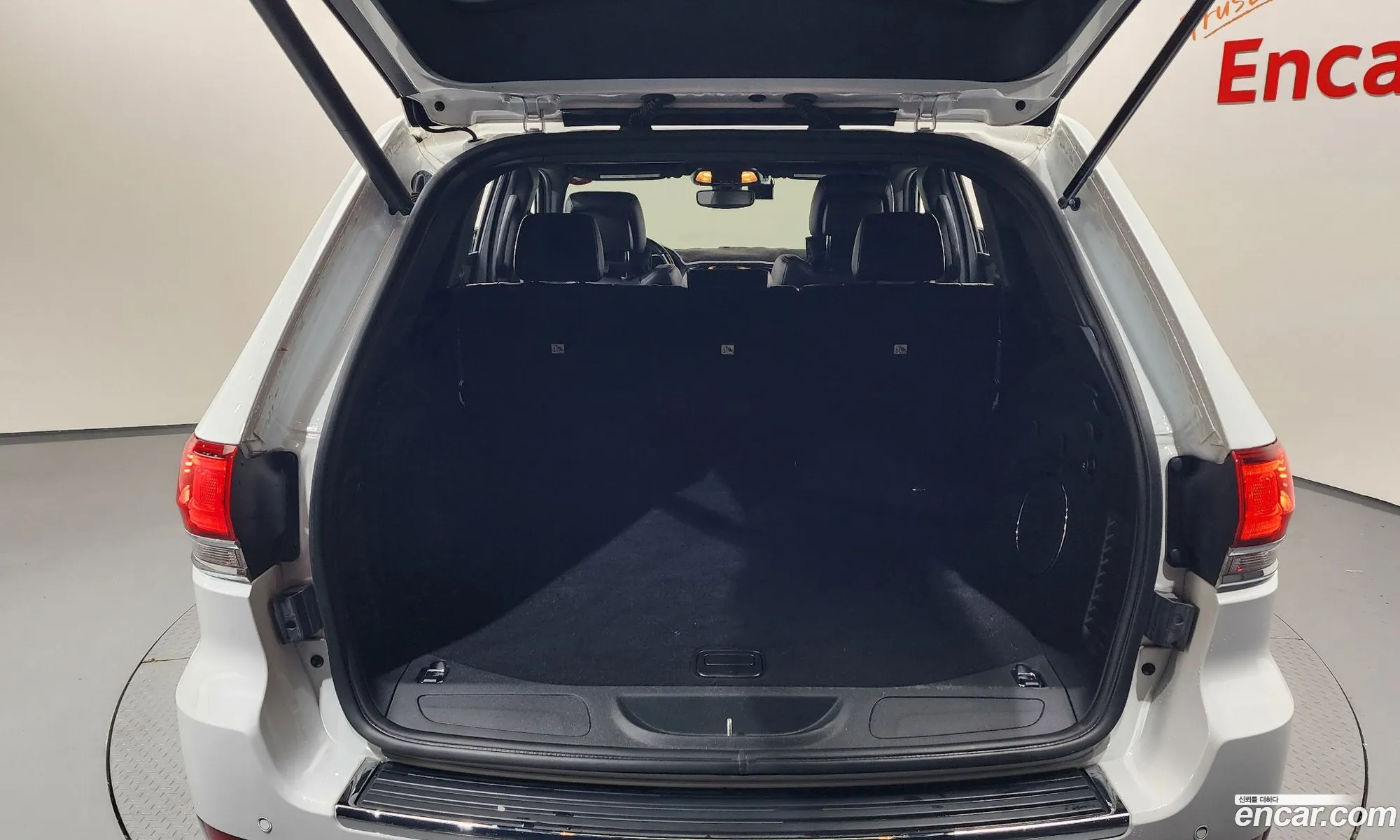 Jeep Grand Cherokee 2021 — 8