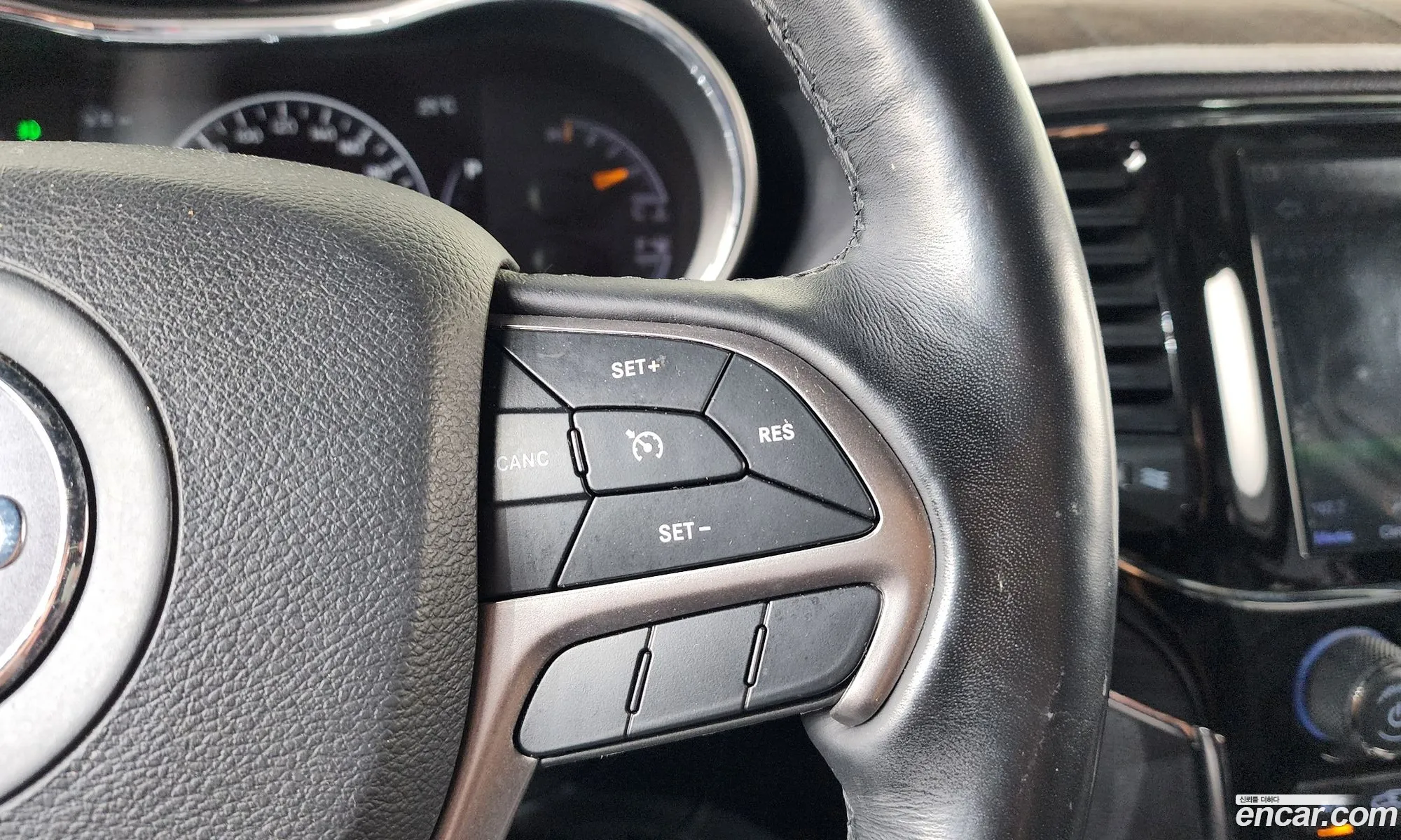 Jeep Grand Cherokee 2021 — 35