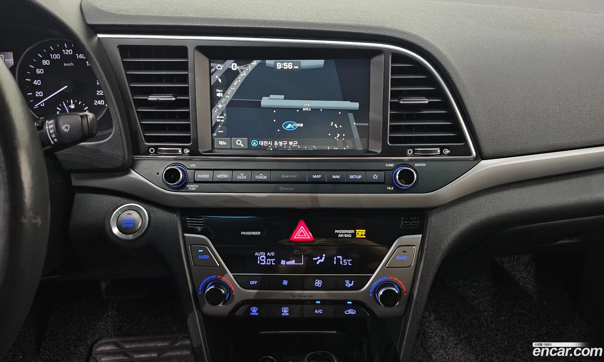 Hyundai Elantra AD 2017 KMHD741DBJU447619 — 14