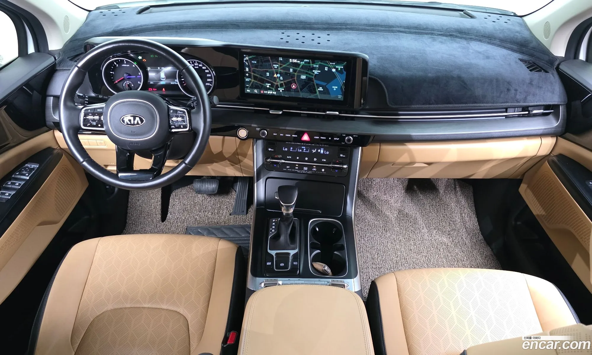 Kia Carnival 2021 — 2