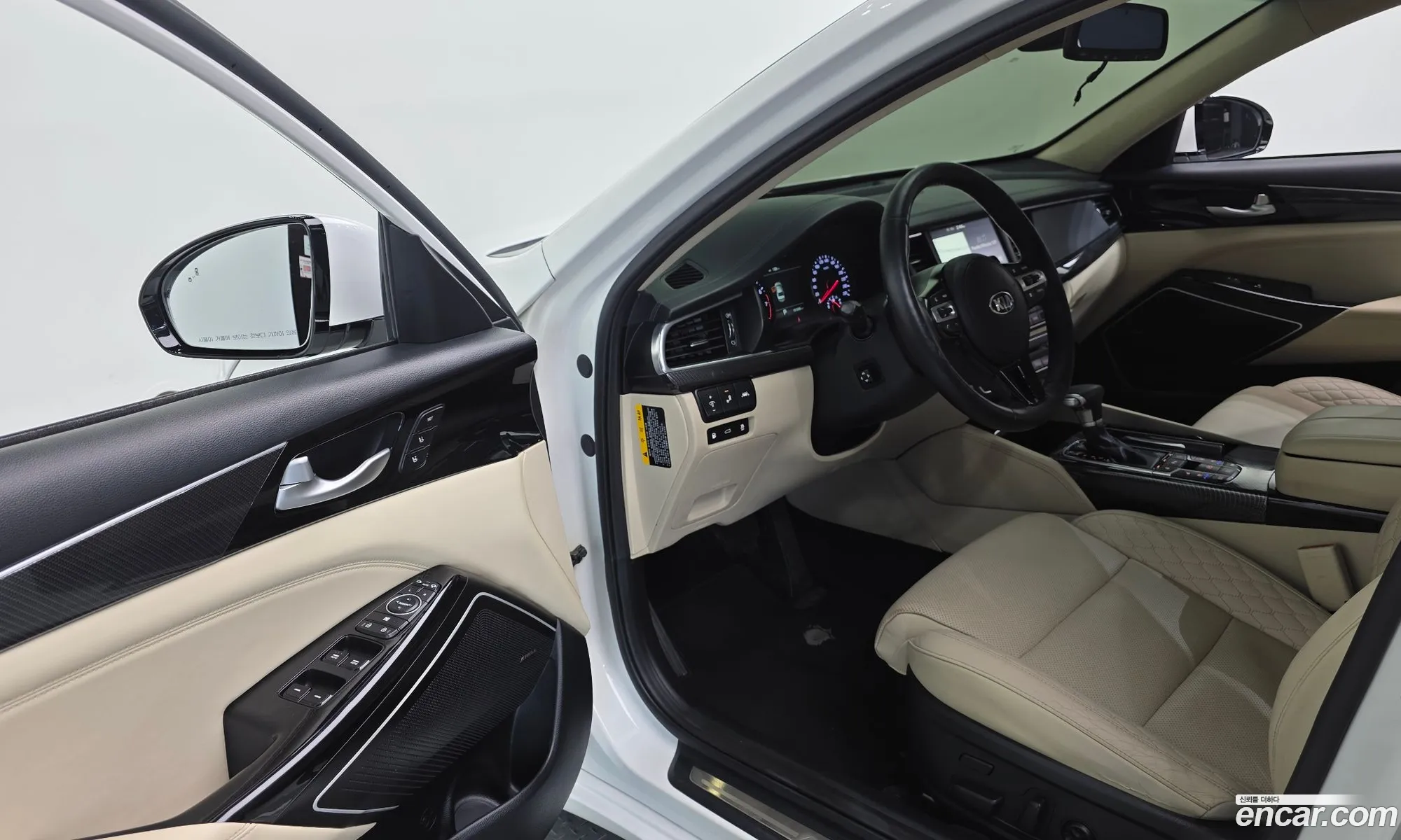 Kia K7 2016 — 8