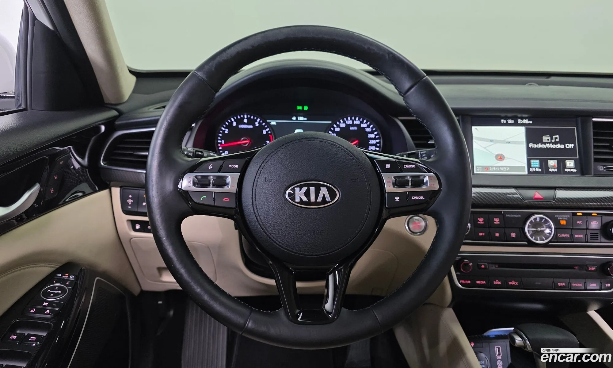 Kia K7 2016 — 10