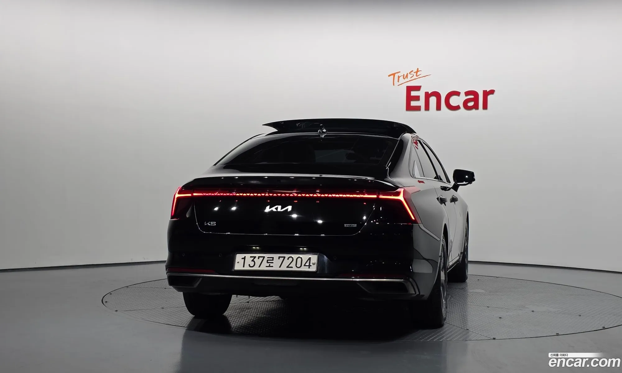 Kia K8 Hybrid 2021 — 28