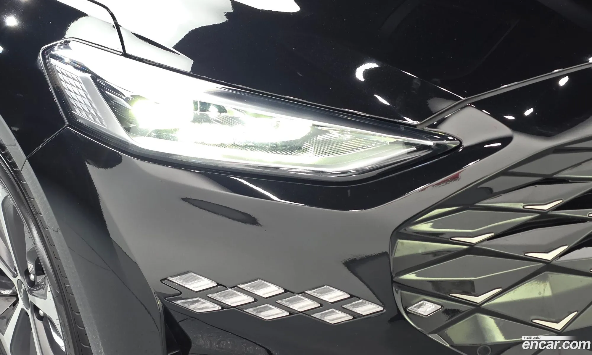 Kia K8 Hybrid 2021 — 18