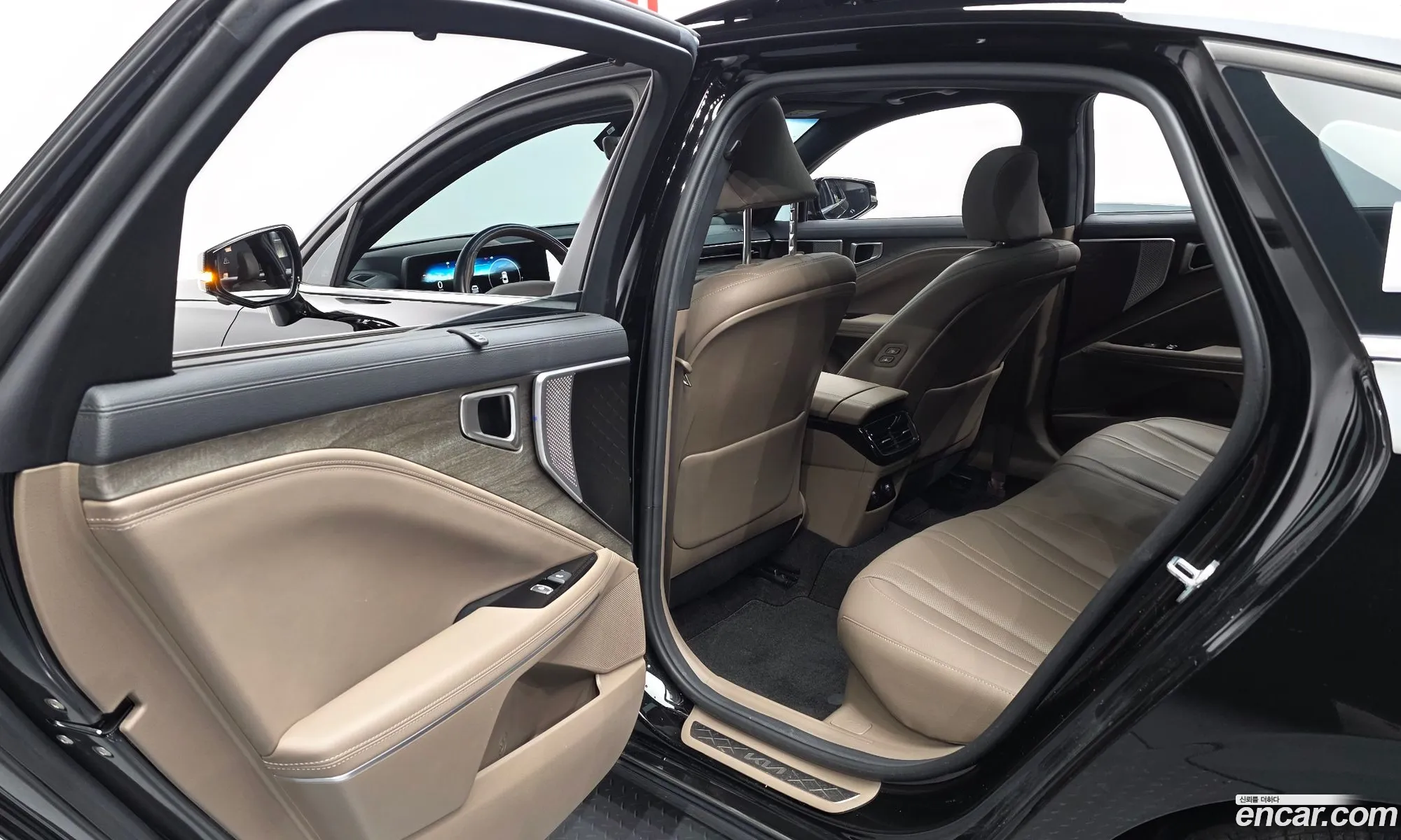 Kia K8 Hybrid 2021 — 13