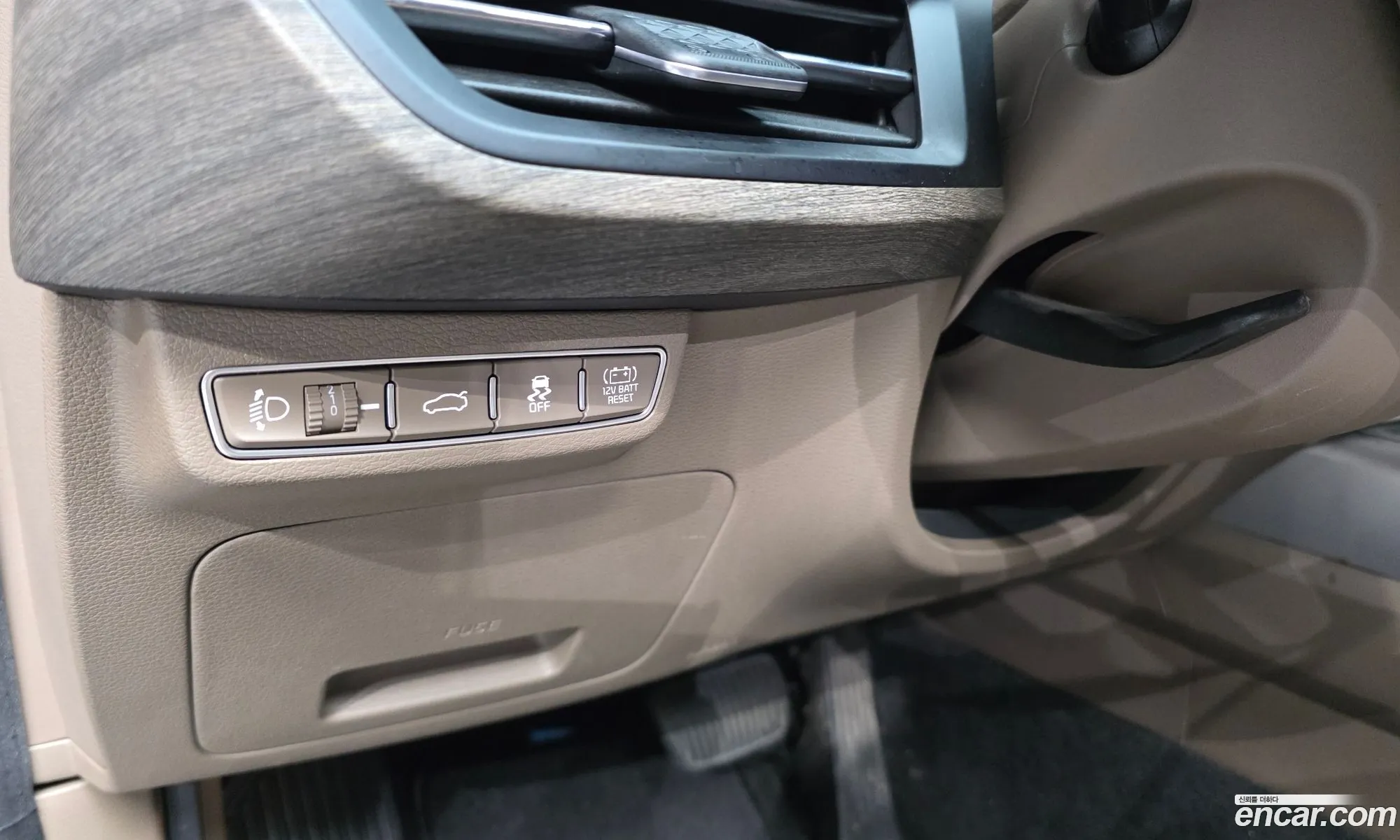 Kia K8 Hybrid 2021 — 4