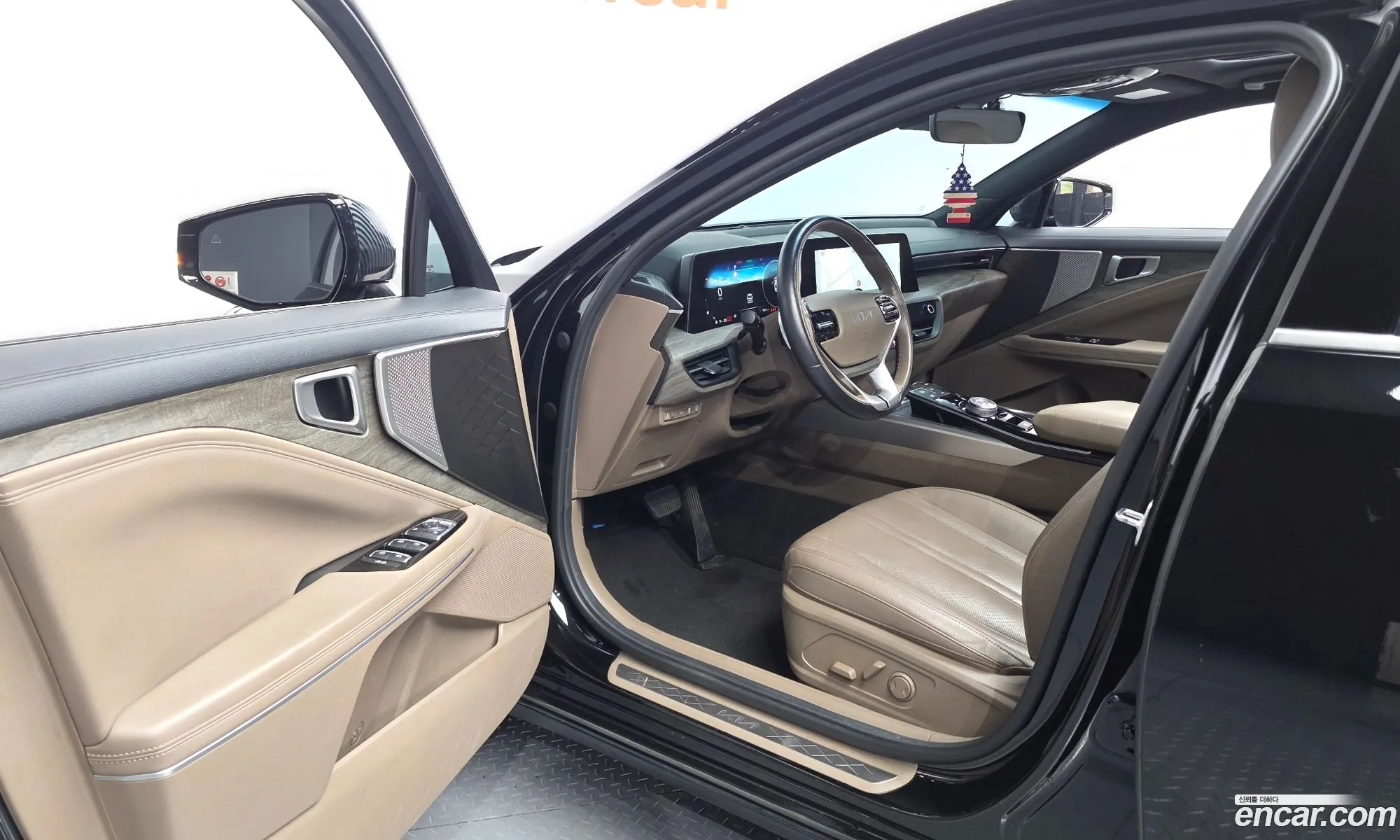Kia K8 Hybrid 2021 — 14