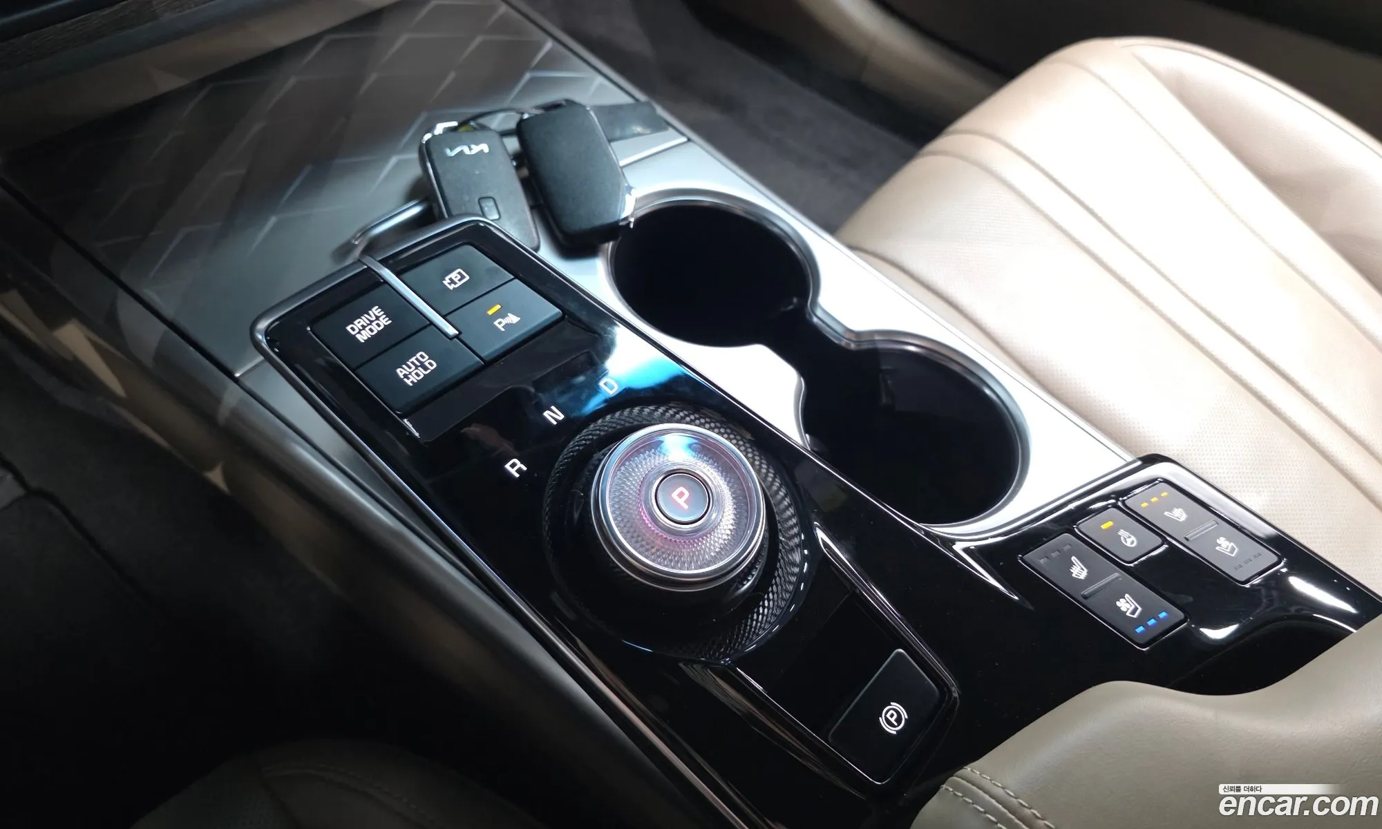 Kia K8 Hybrid 2021 — 34
