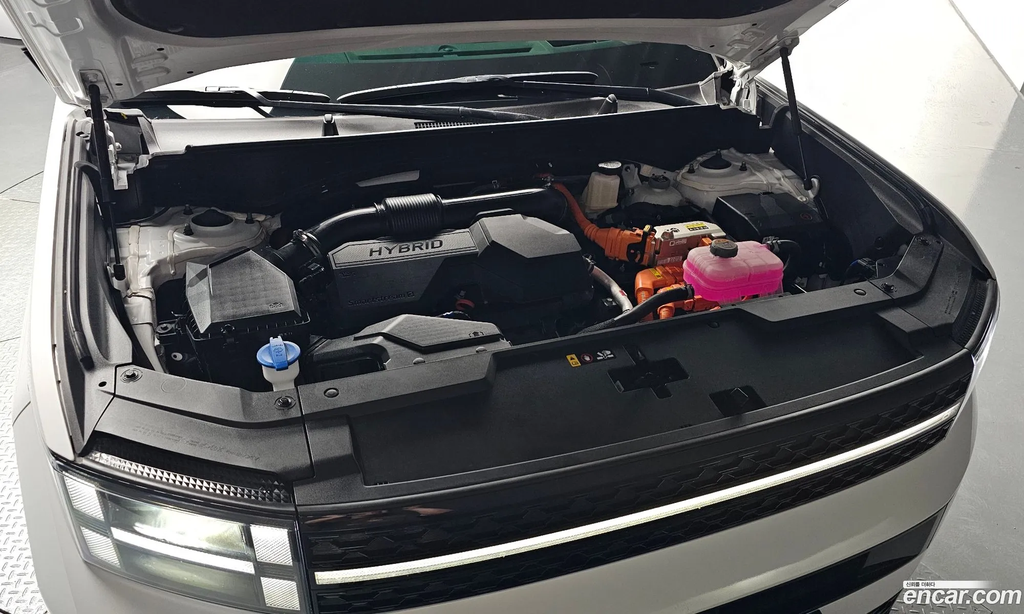 Hyundai Santa Fe 2025 — 8