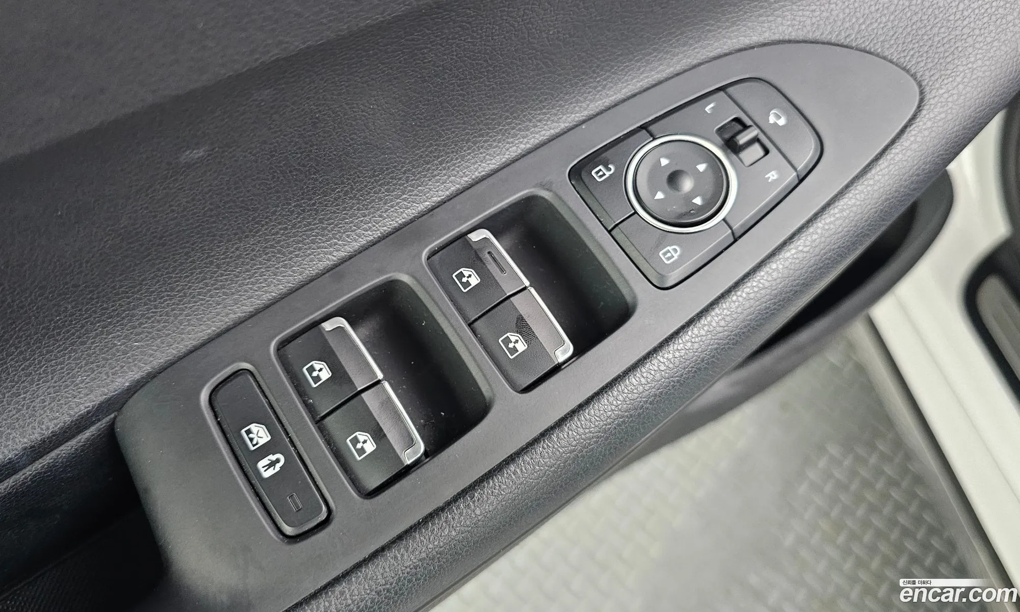 Hyundai Grandeur IG 2021 — 11