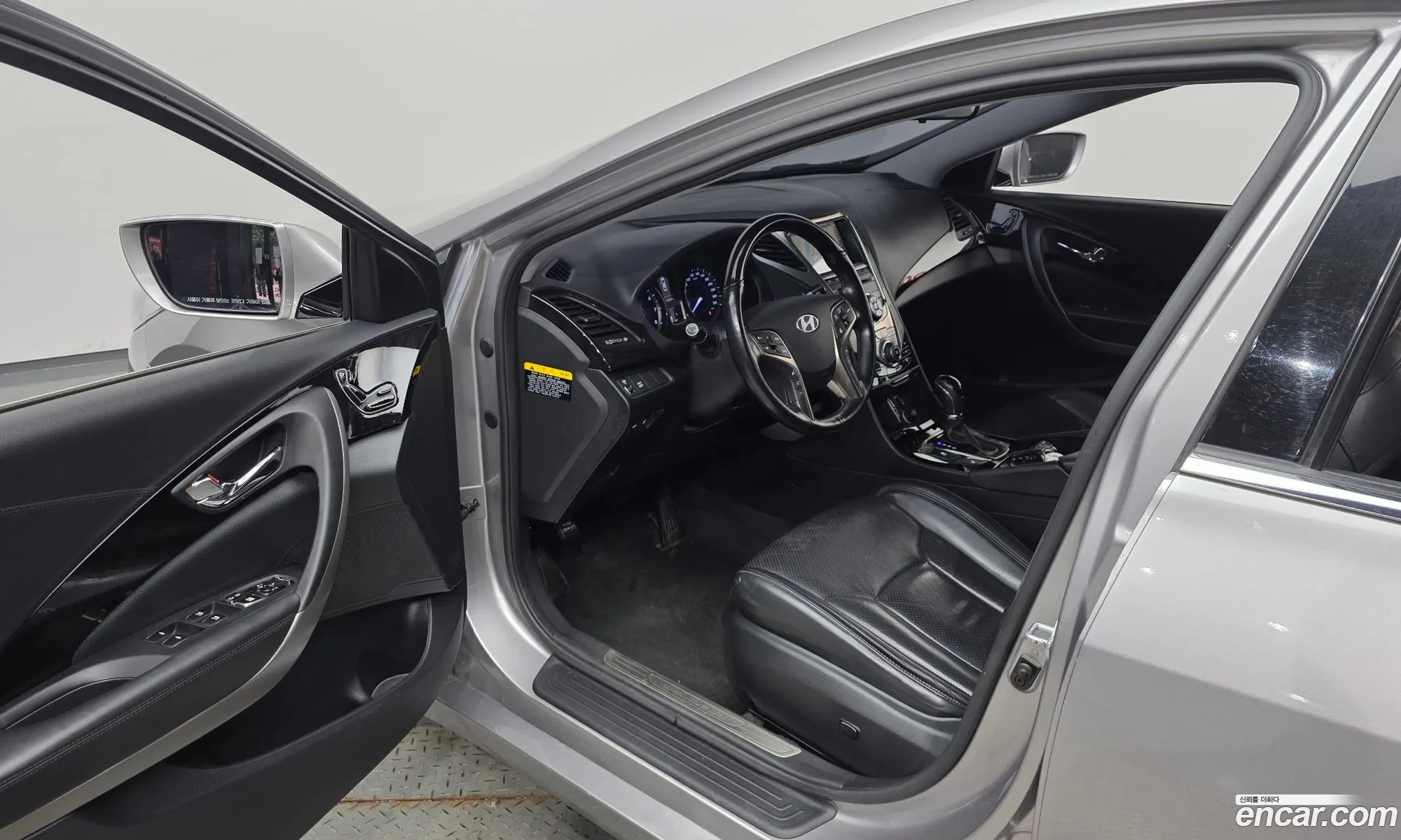 Hyundai Grandeur HG 2011 — 7