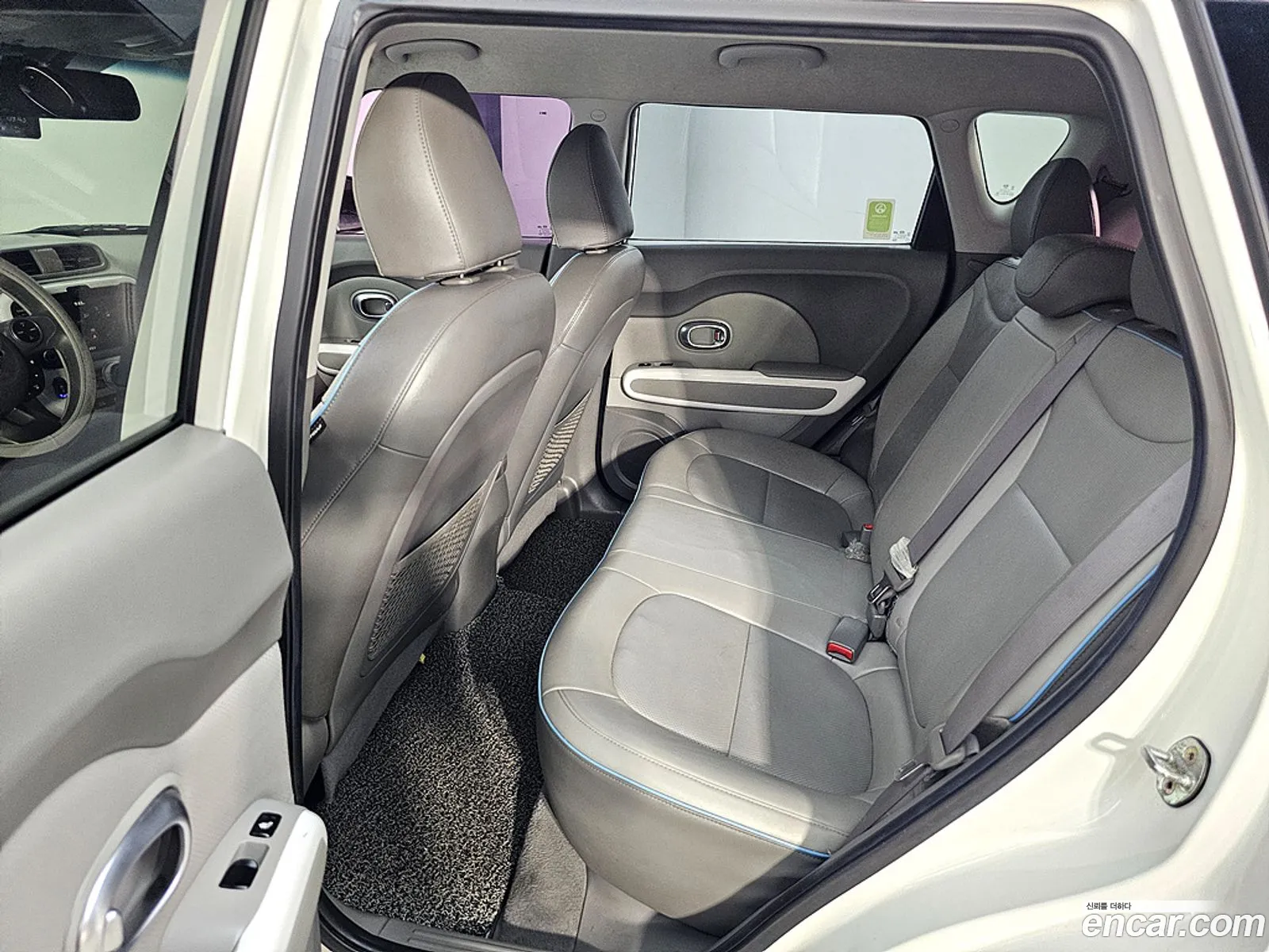 Kia Soul EV 2017 — 8