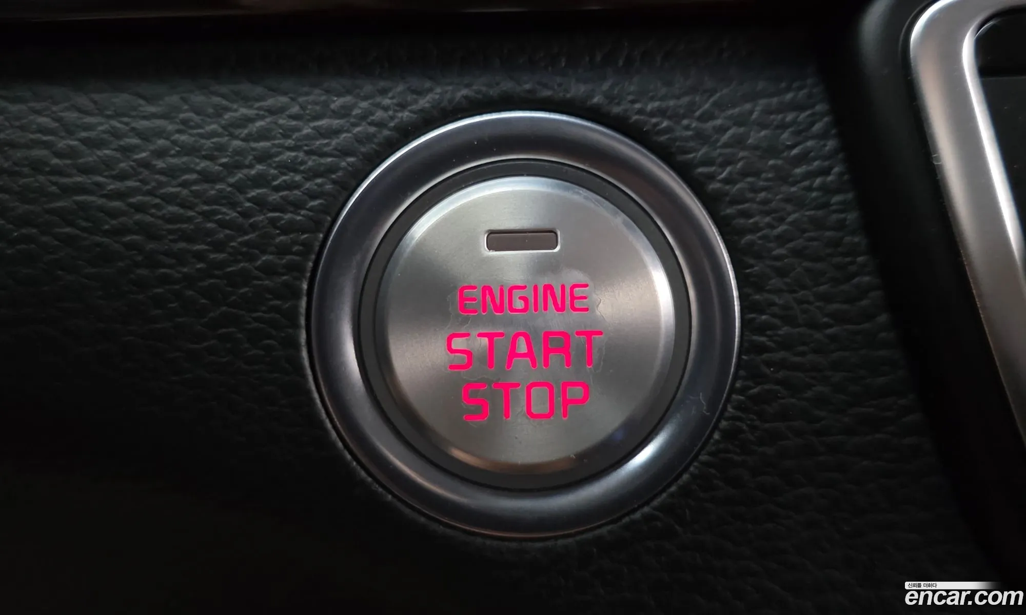 Kia K7 2018 KNALA418BJA129002 — 13