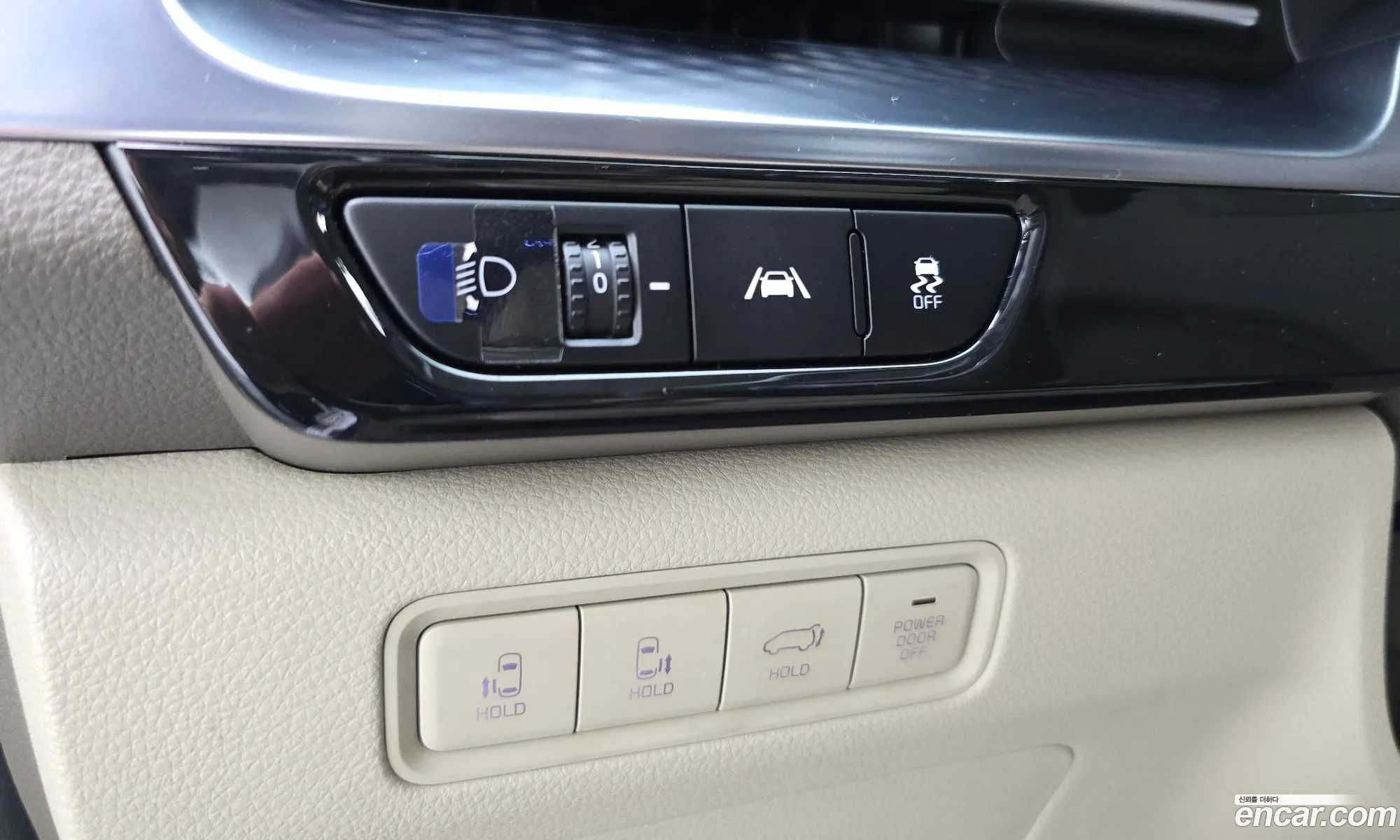 Kia Carnival 2021 KNANE81BBMS102032 — 24