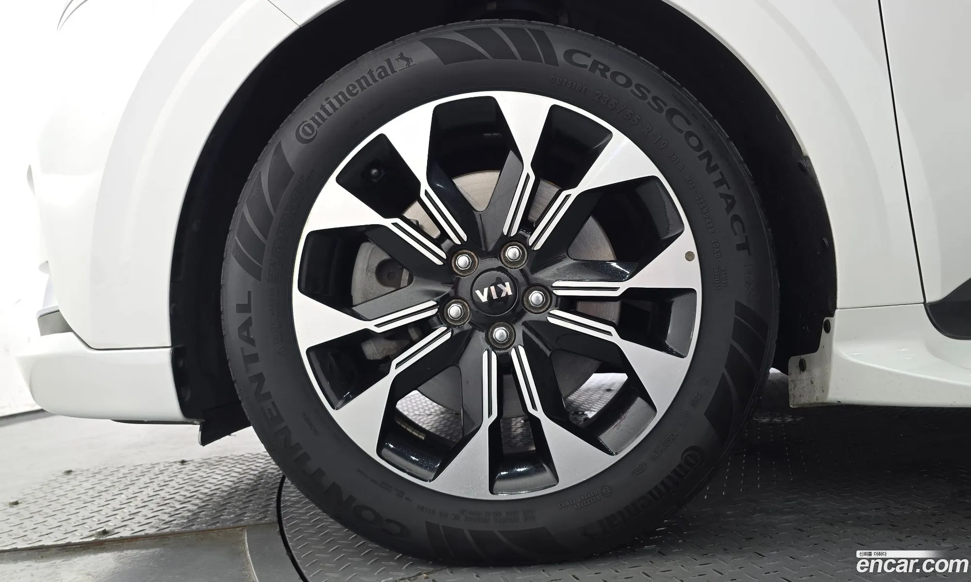 Kia Carnival 2021 KNANE81BBMS102032 — 20