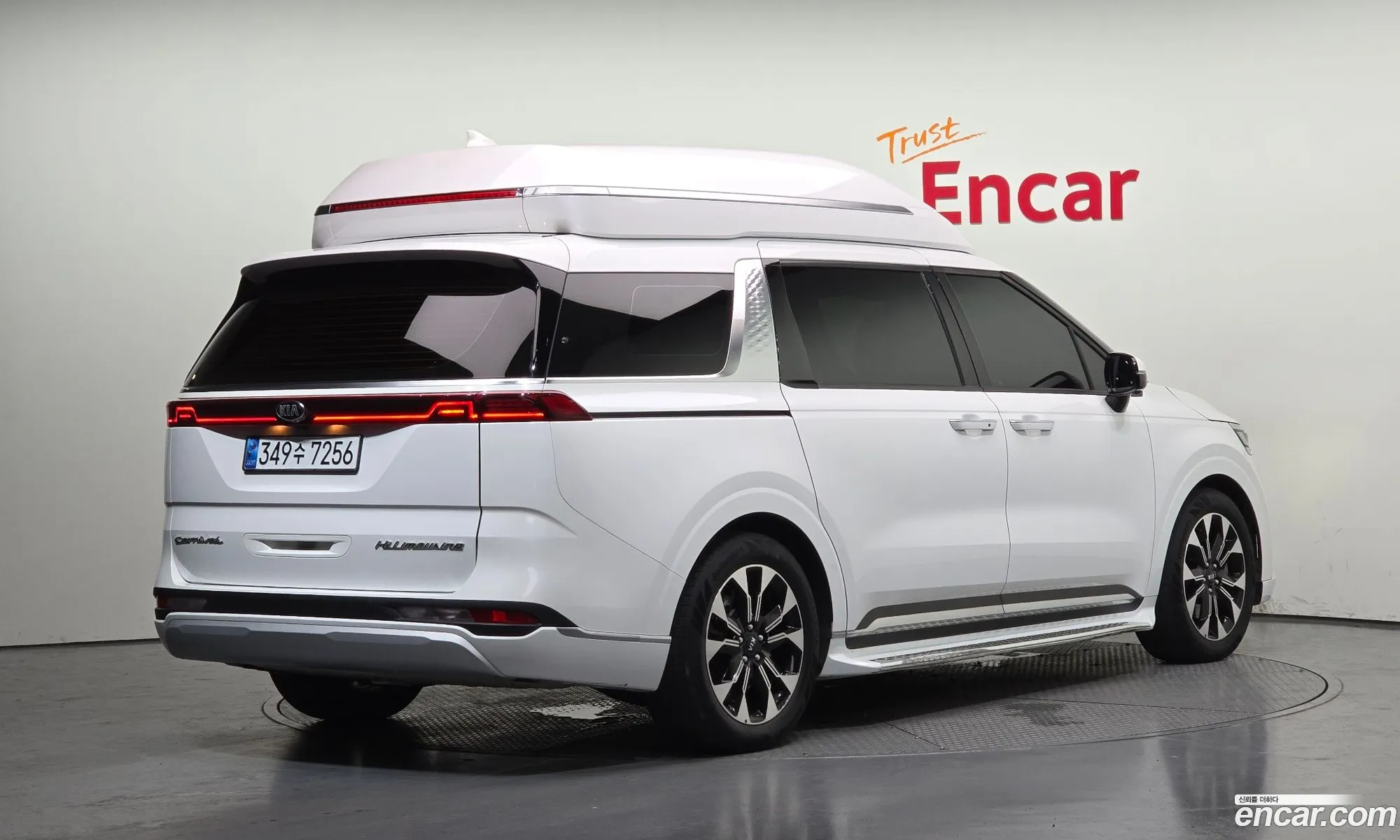 Kia Carnival 2021 KNANE81BBMS102032 — 28
