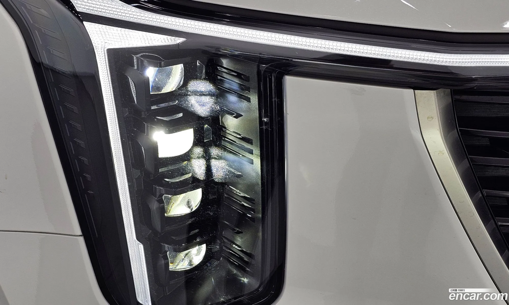 Kia Sorento 2024 KNARK81GDRA327267 — 10