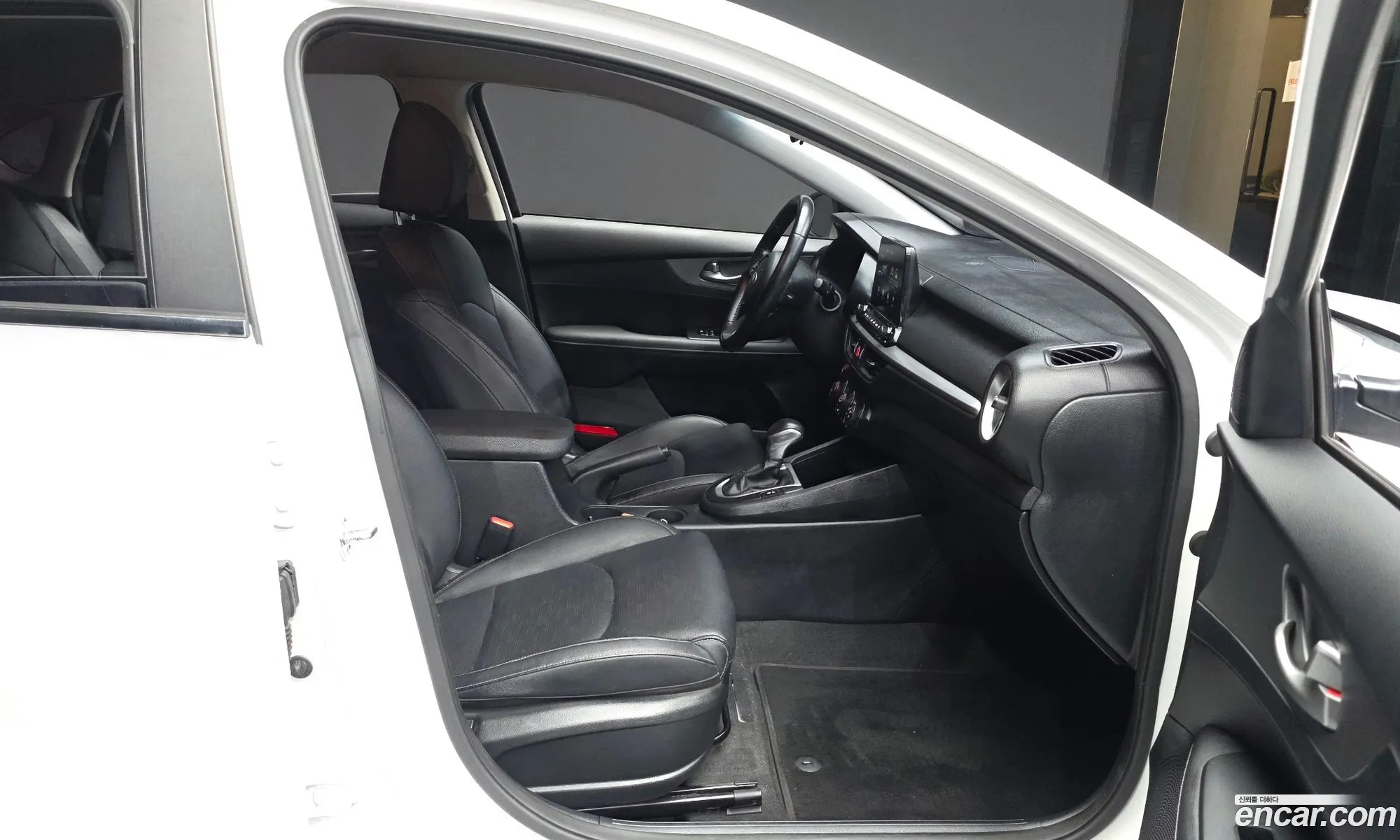 Kia K3 2019 — 5
