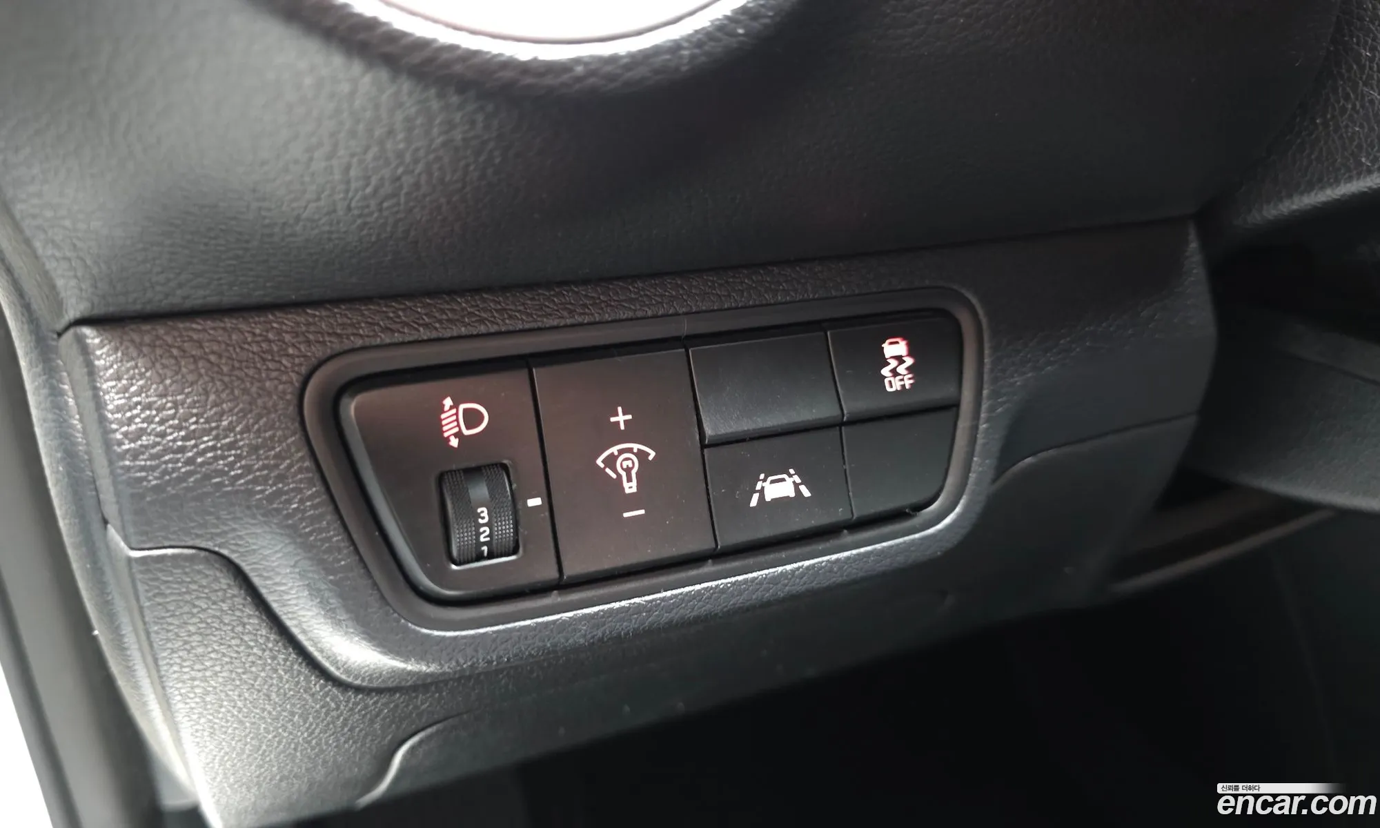 Kia K3 2019 — 7