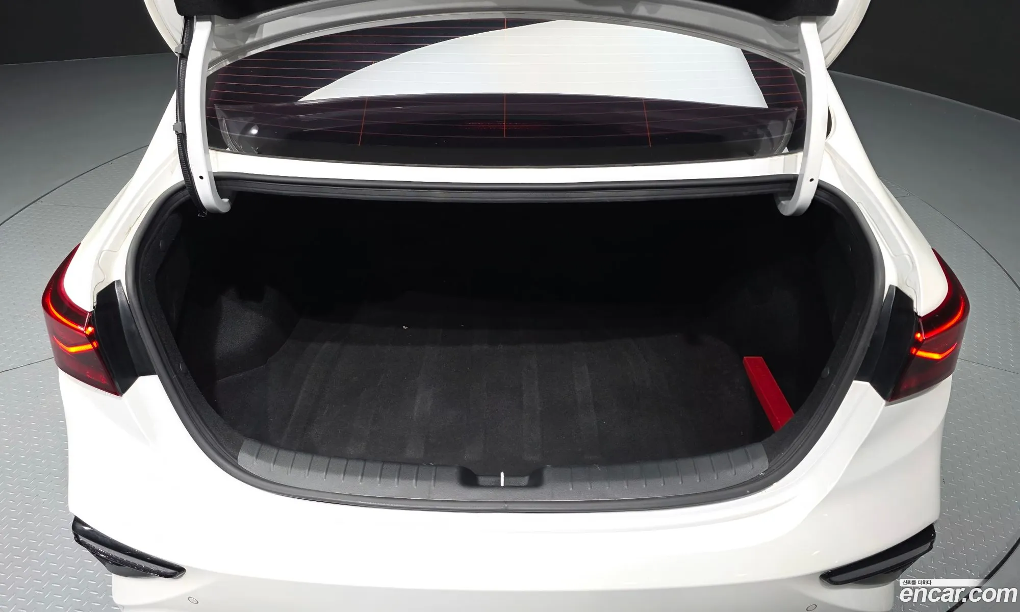 Kia K3 2019 — 9