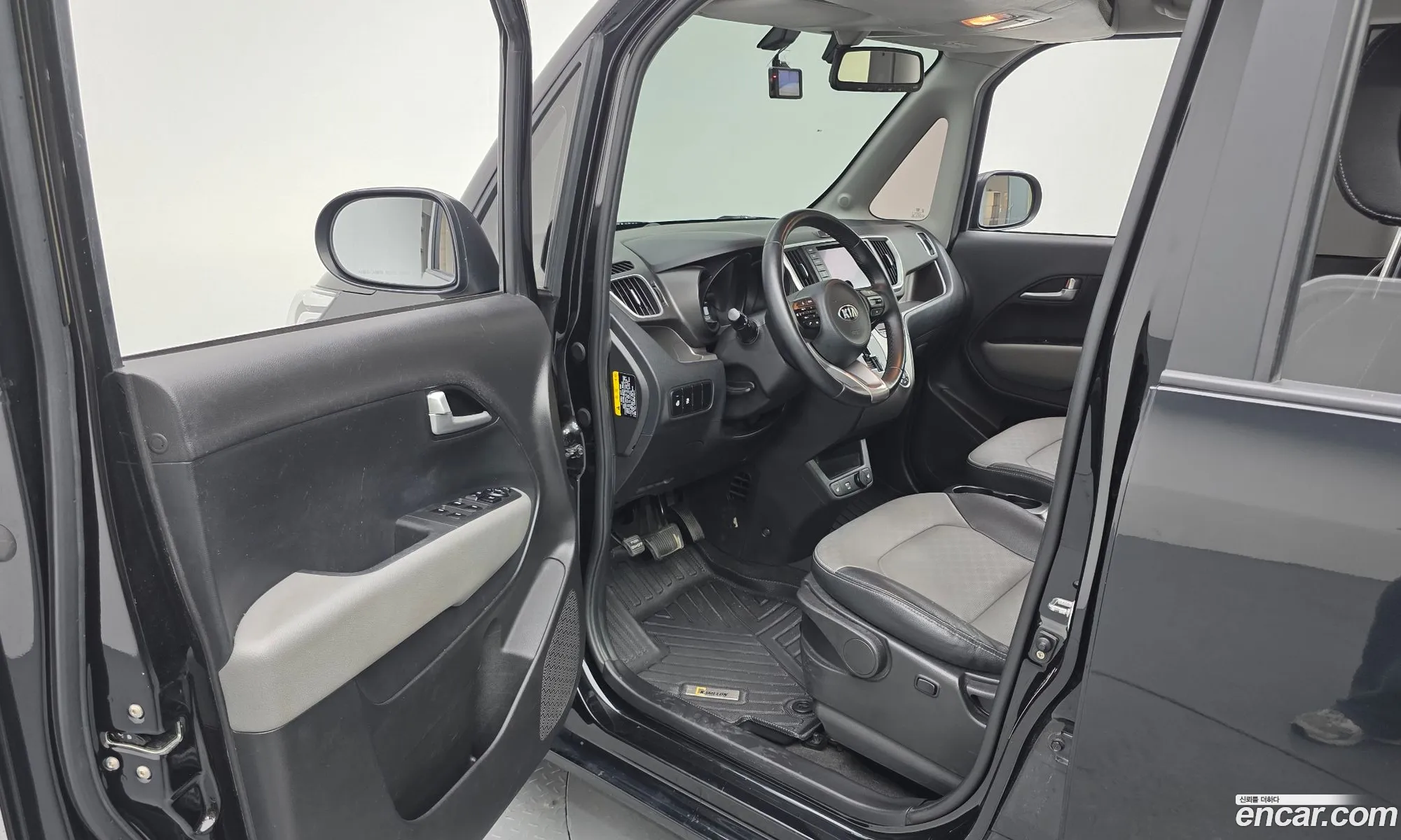 Kia Ray 2020 KNACK811BMT247085 — 14