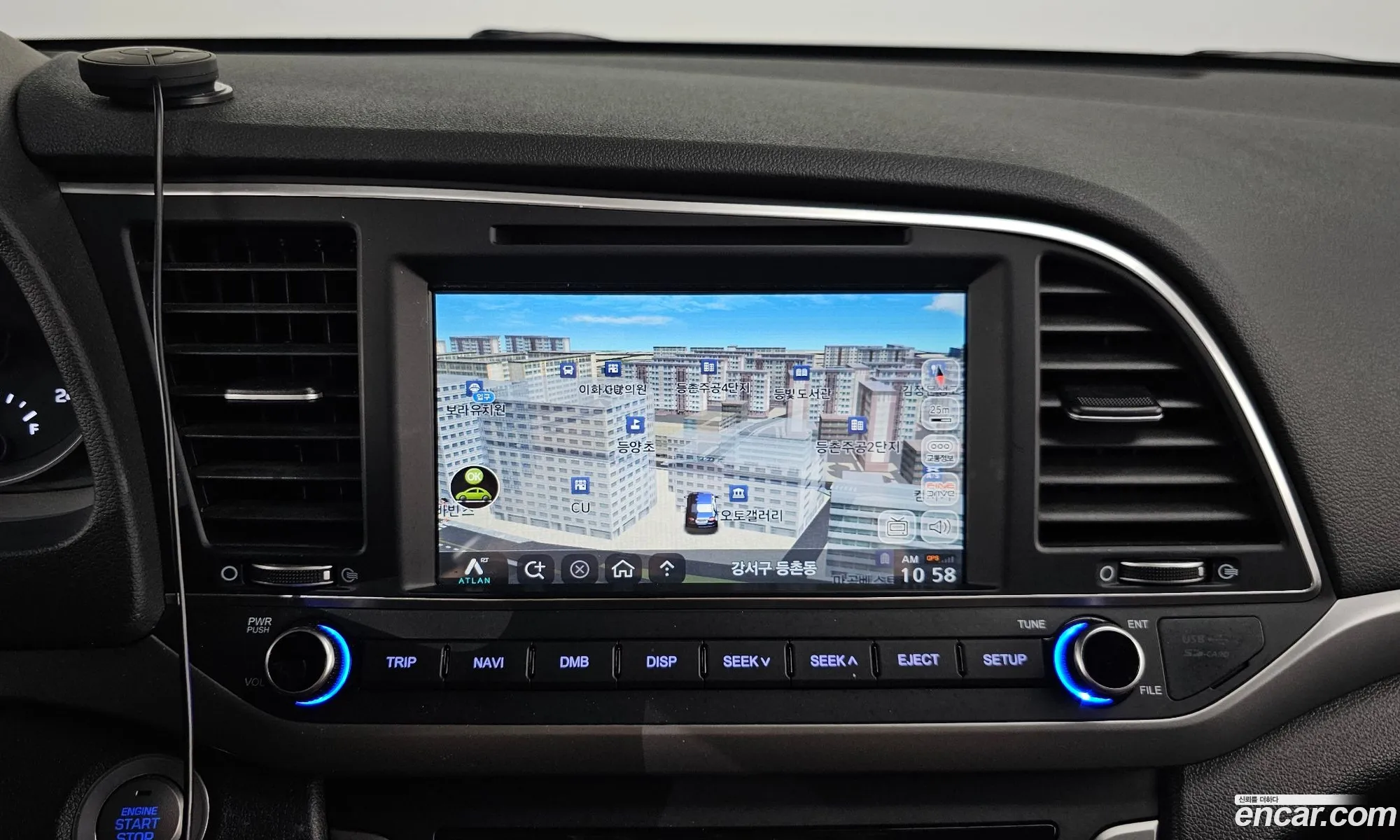 Hyundai Elantra AD 2017 — 25