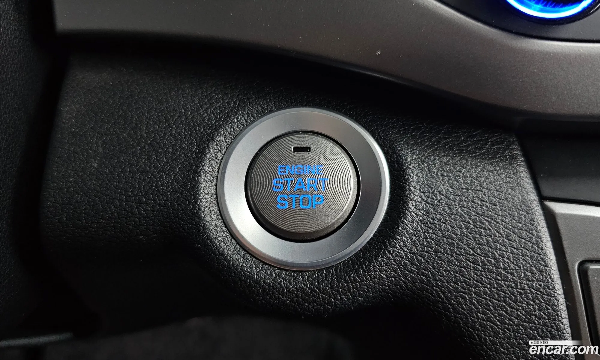 Hyundai Elantra AD 2017 — 16