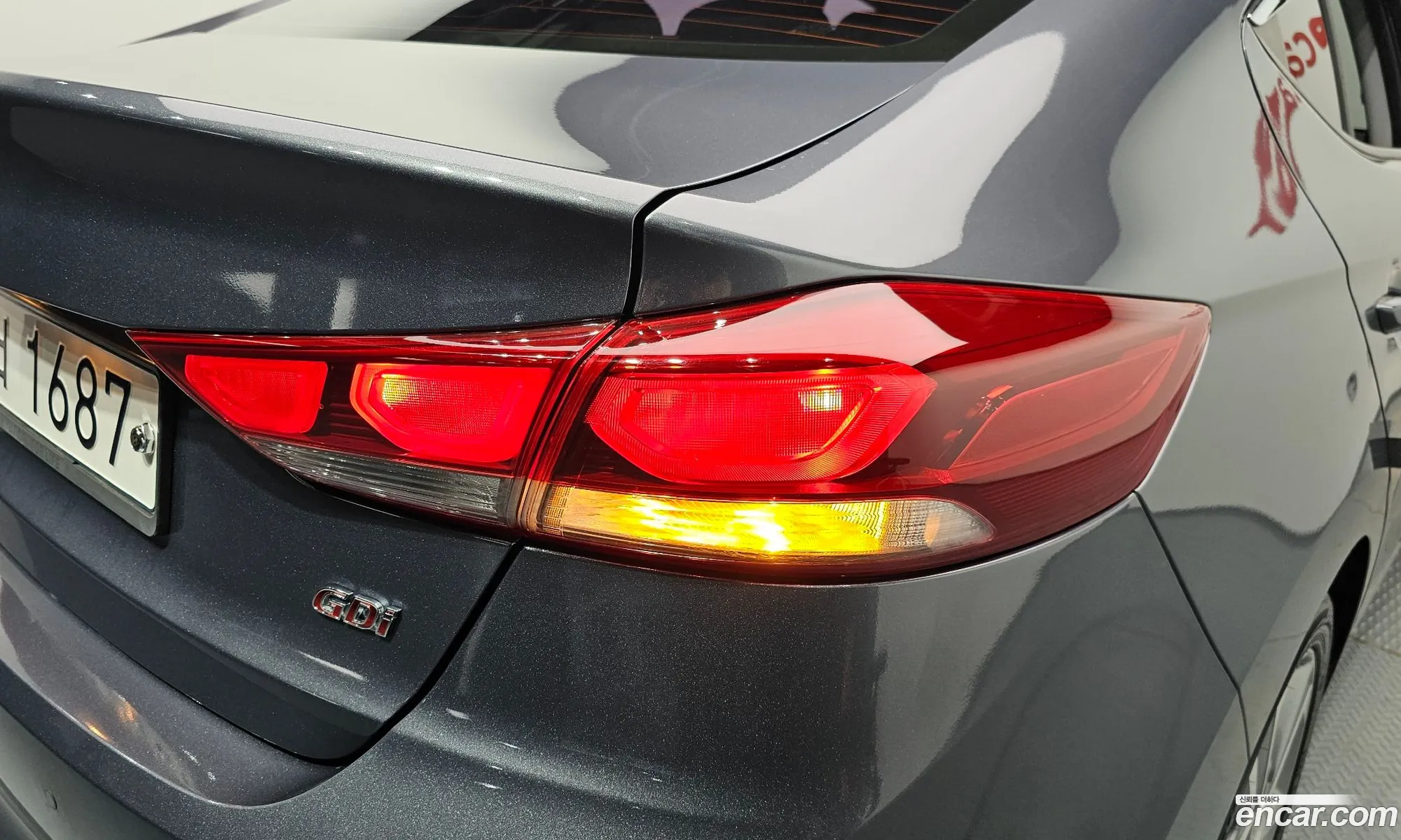 Hyundai Elantra AD 2017 — 6