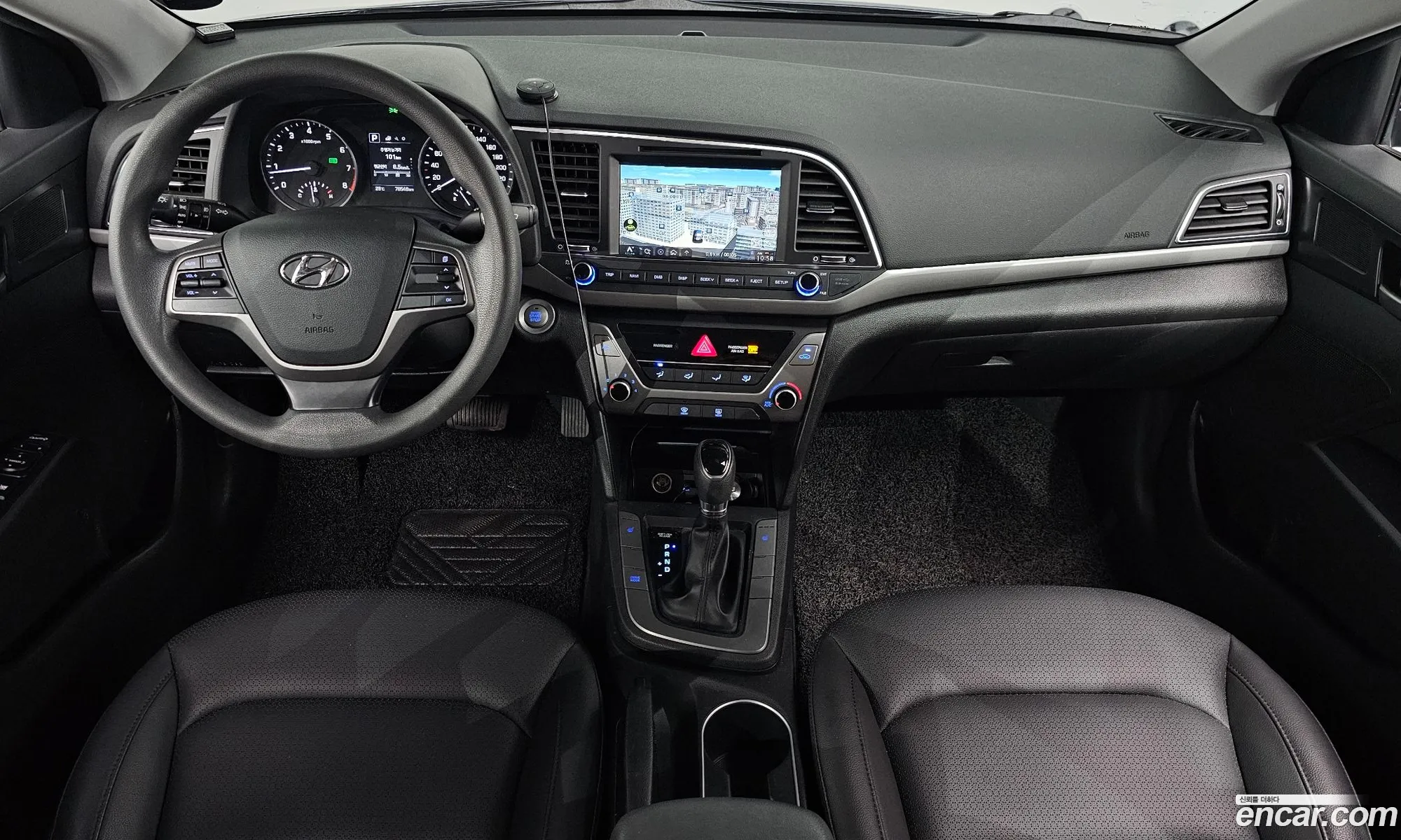 Hyundai Elantra AD 2017 — 3