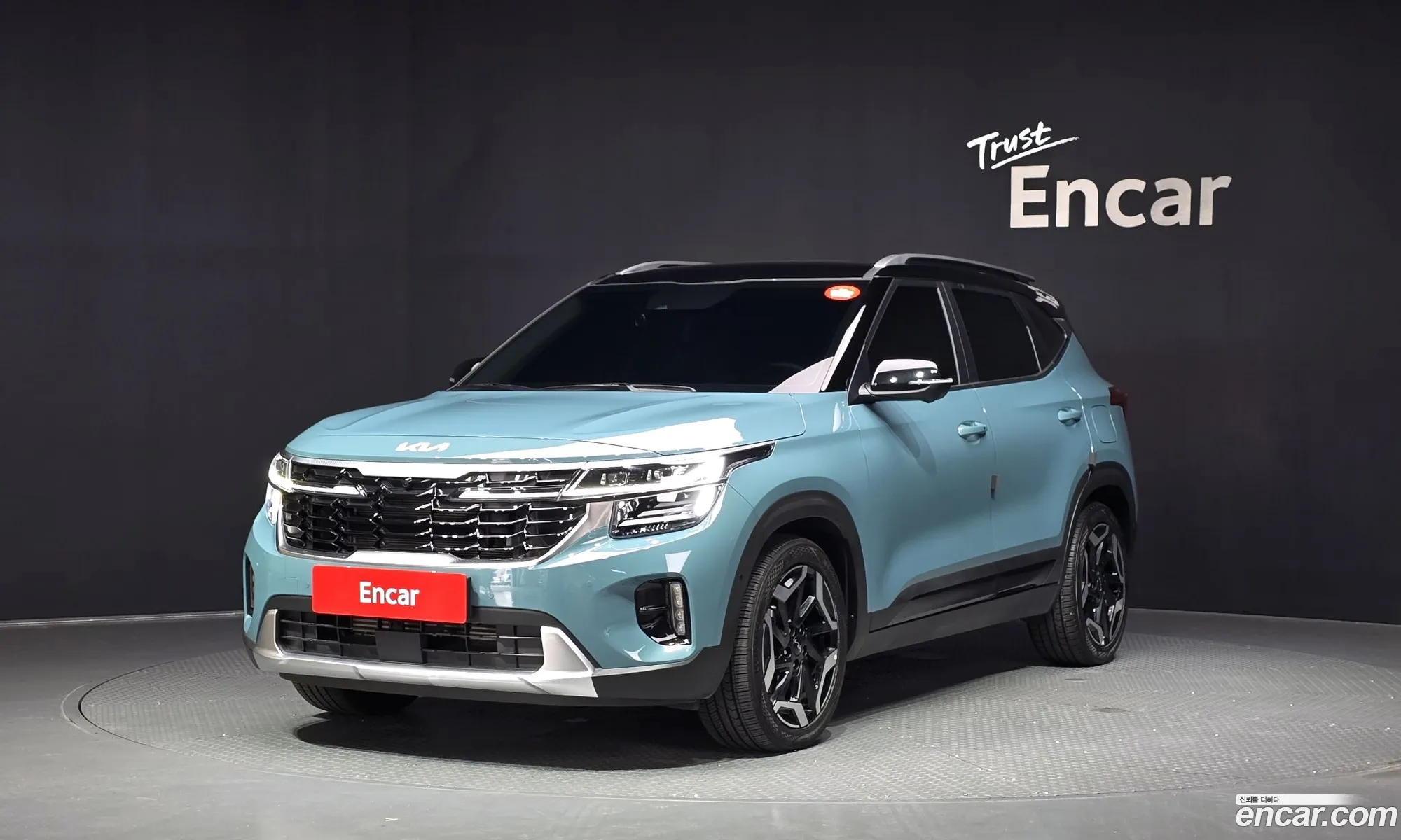 Kia Seltos 2023 — 17