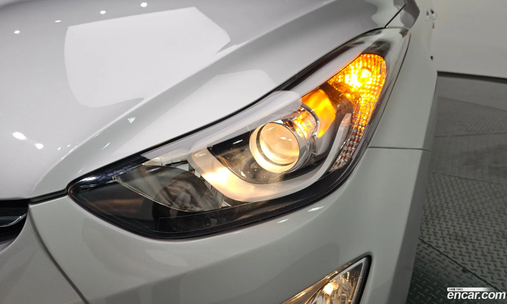 Hyundai Elantra MD 2013 KMHDG41DBEU955375 — 15