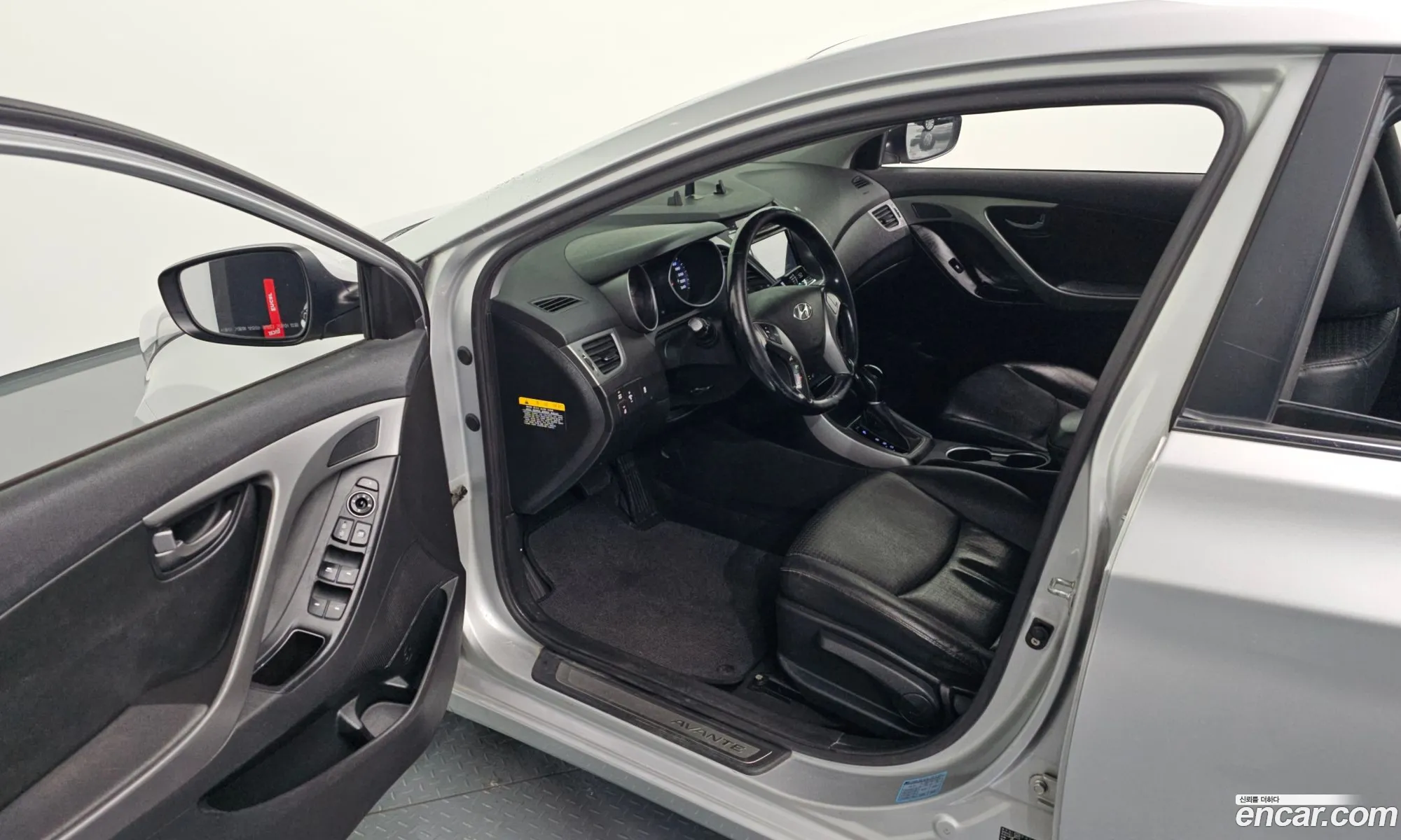 Hyundai Elantra MD 2013 KMHDG41DBEU955375 — 22