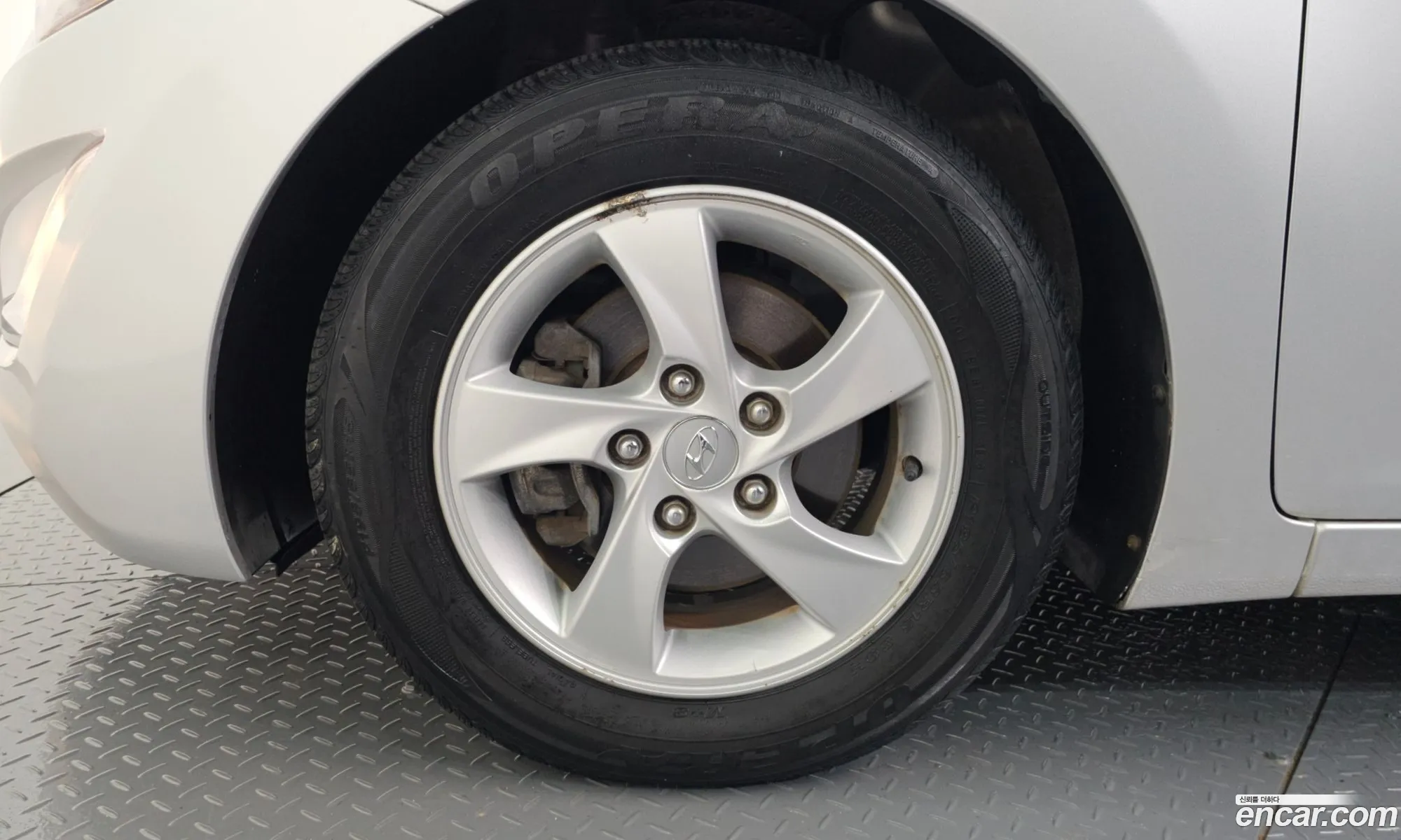 Hyundai Elantra MD 2013 KMHDG41DBEU955375 — 30