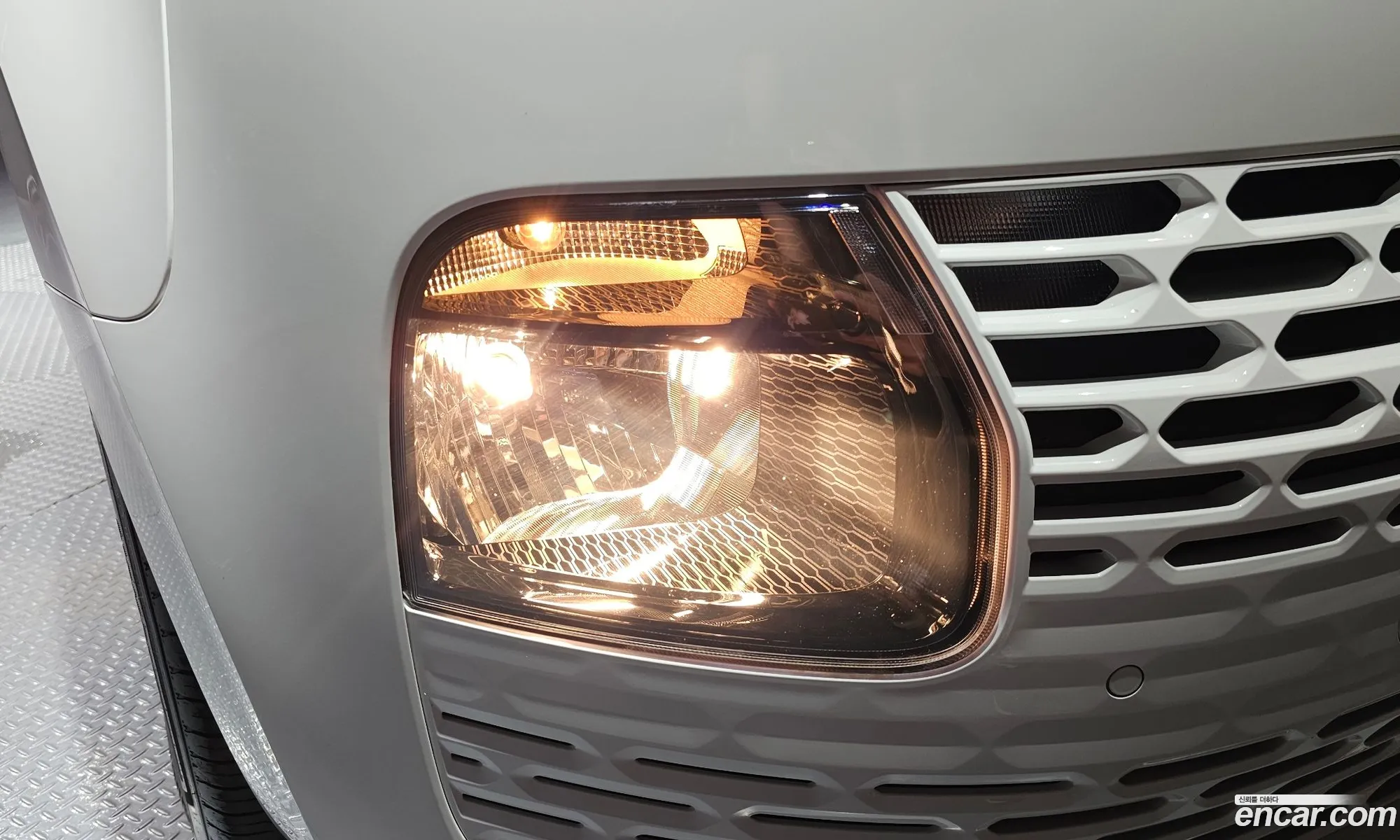Hyundai Staria 2025 — 27