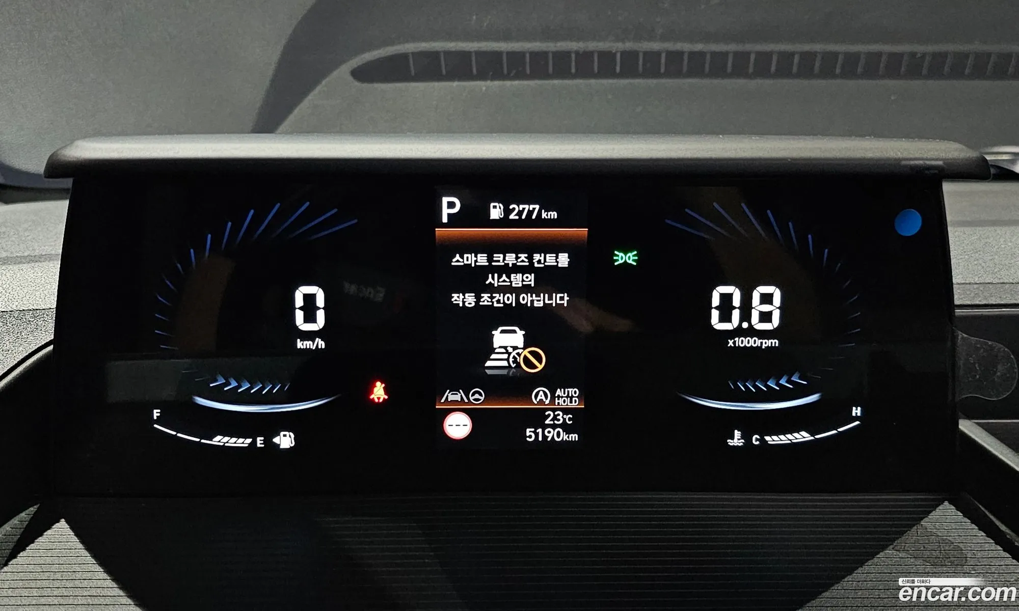 Hyundai Staria 2025 — 16
