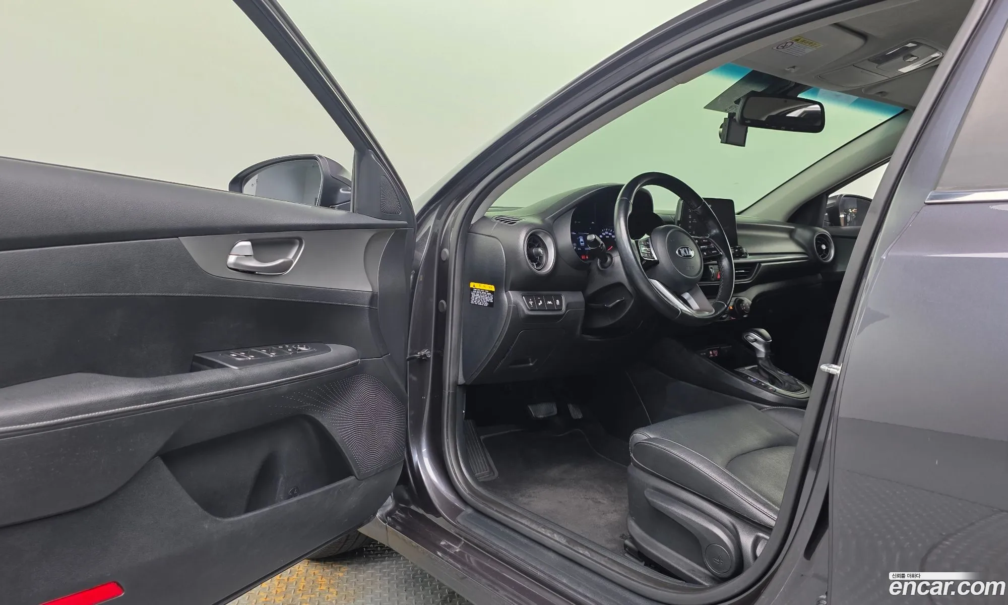 Kia K3 2018 — 26