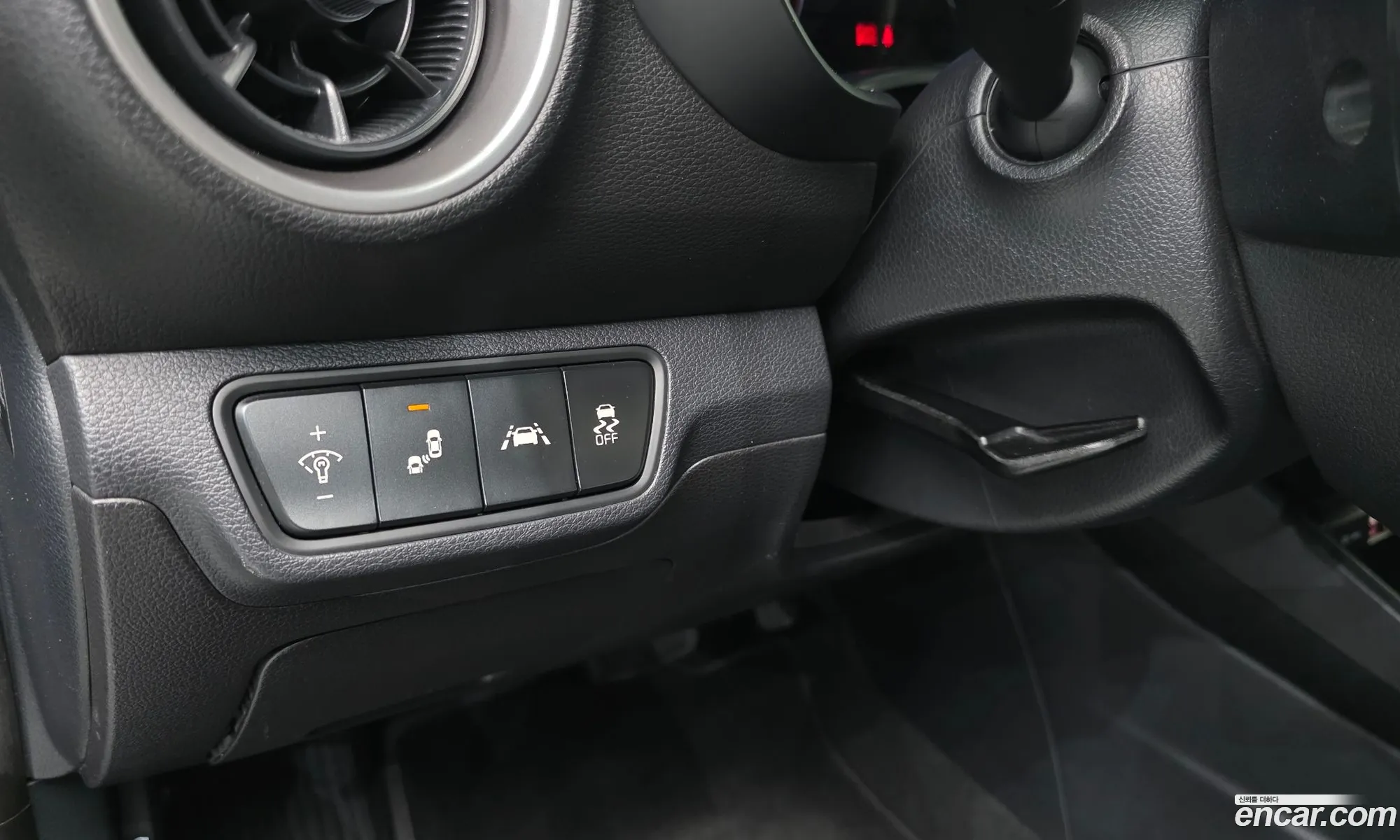 Kia K3 2018 — 11