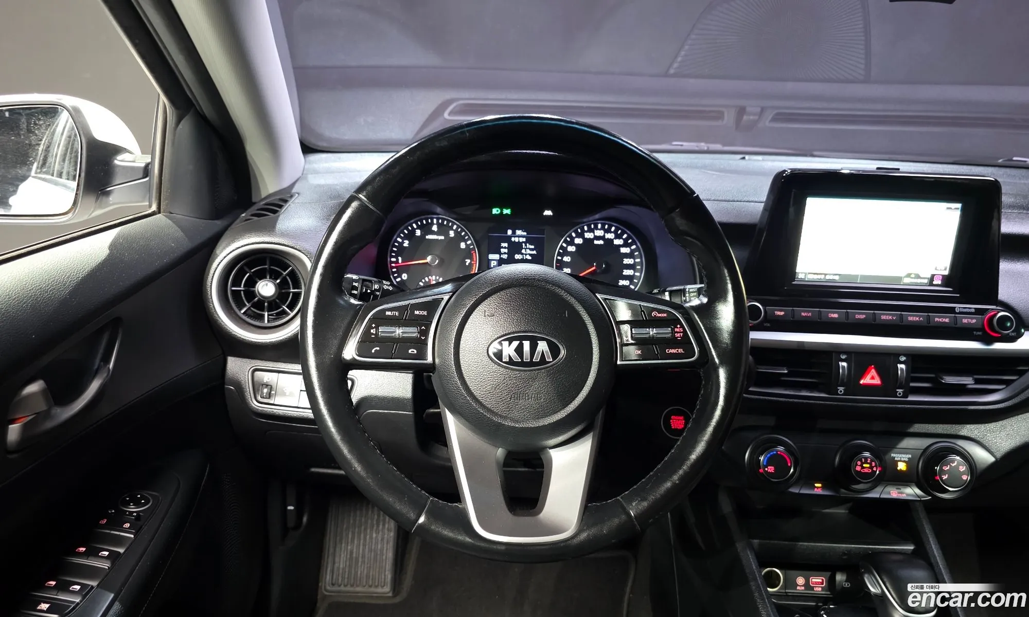 Kia K3 2019 — 4