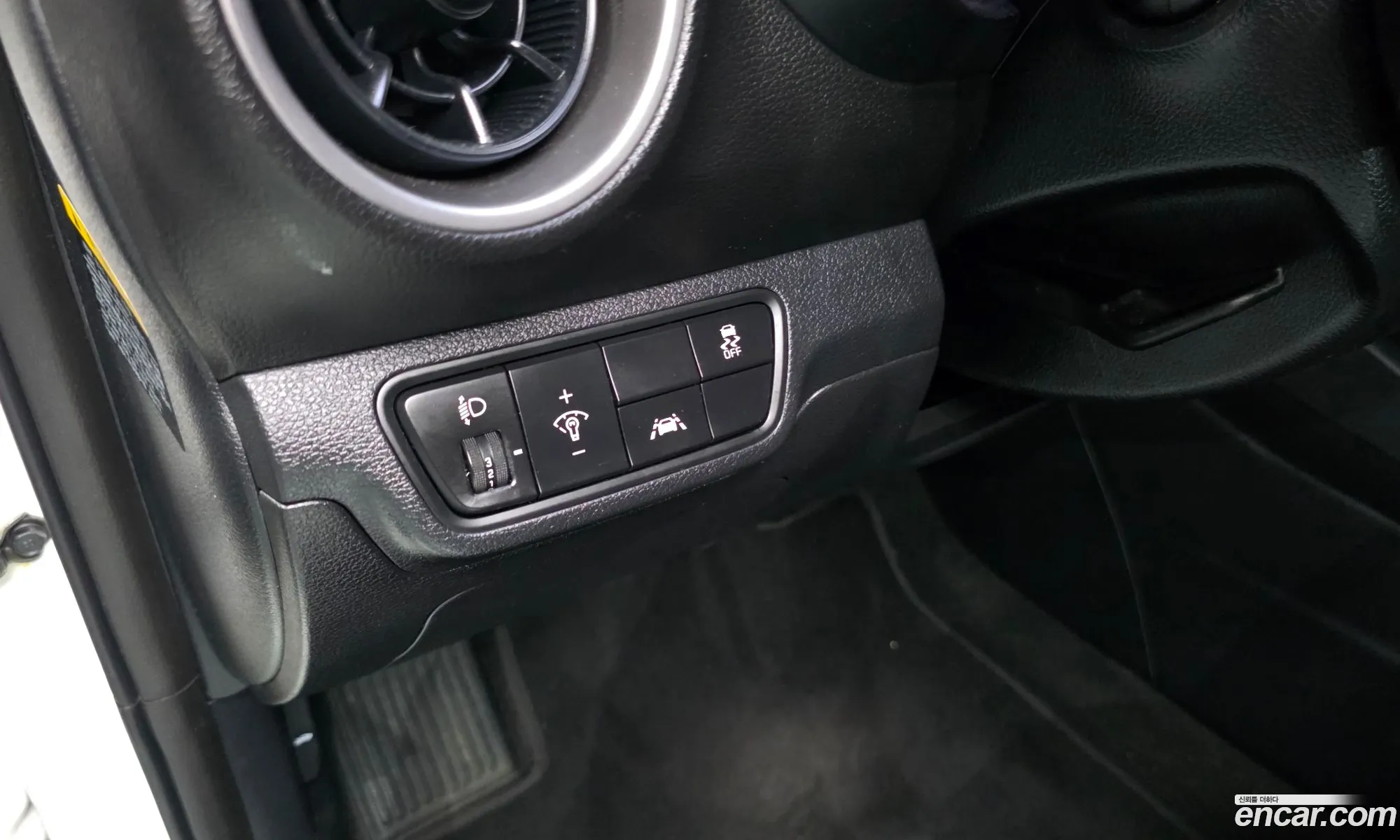 Kia K3 2019 — 24