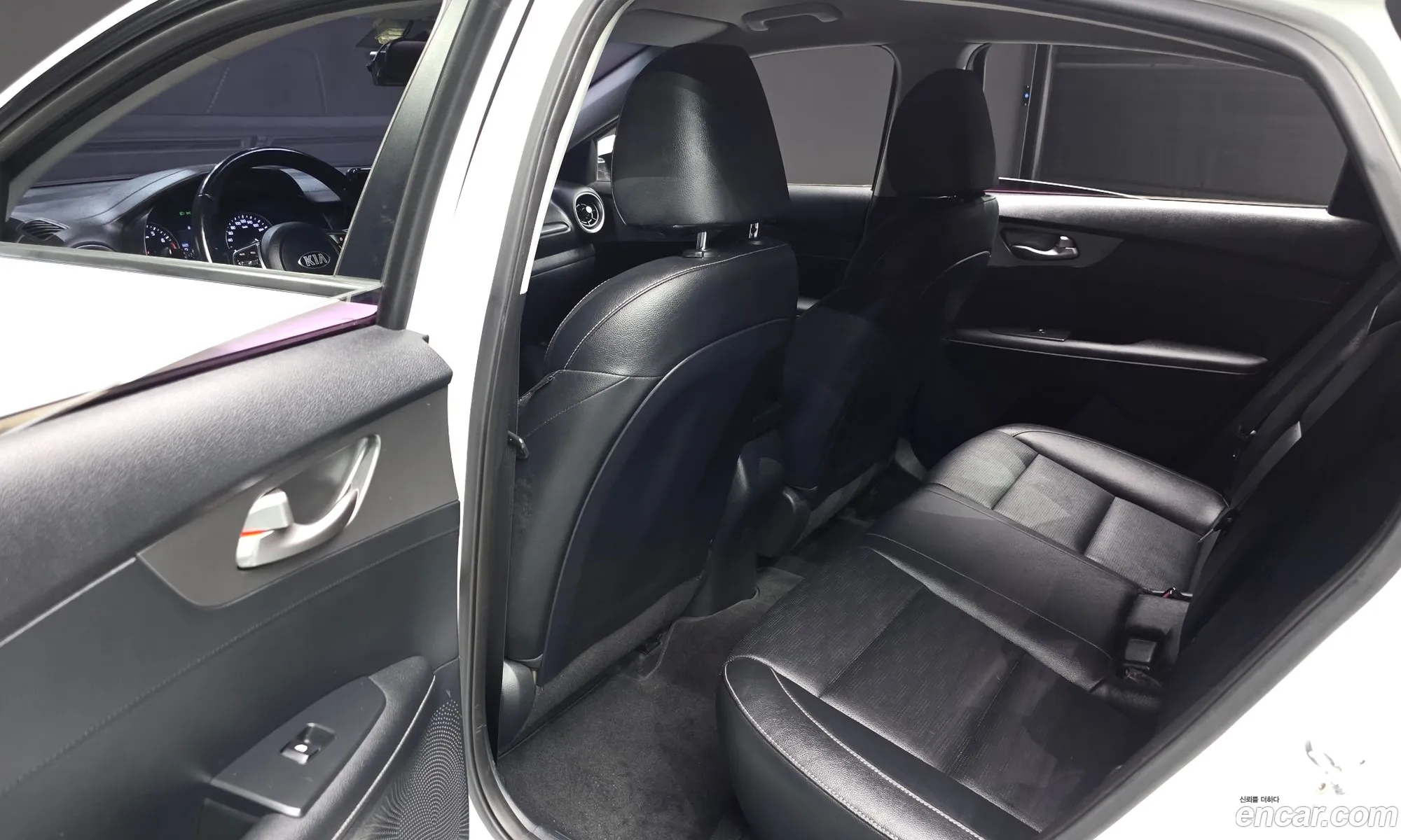Kia K3 2019 — 28