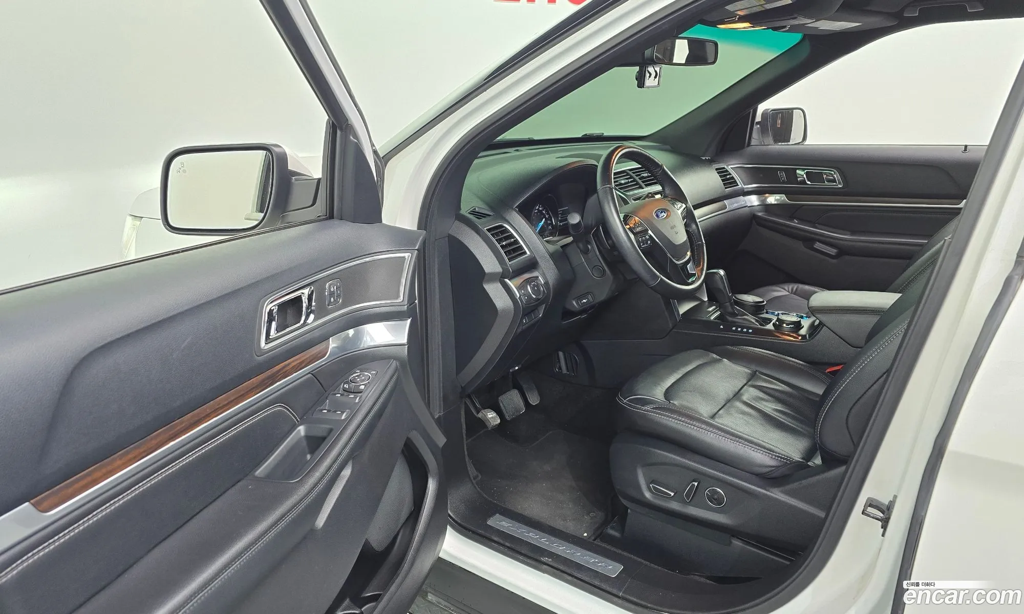 Ford Explorer 2016 — 20