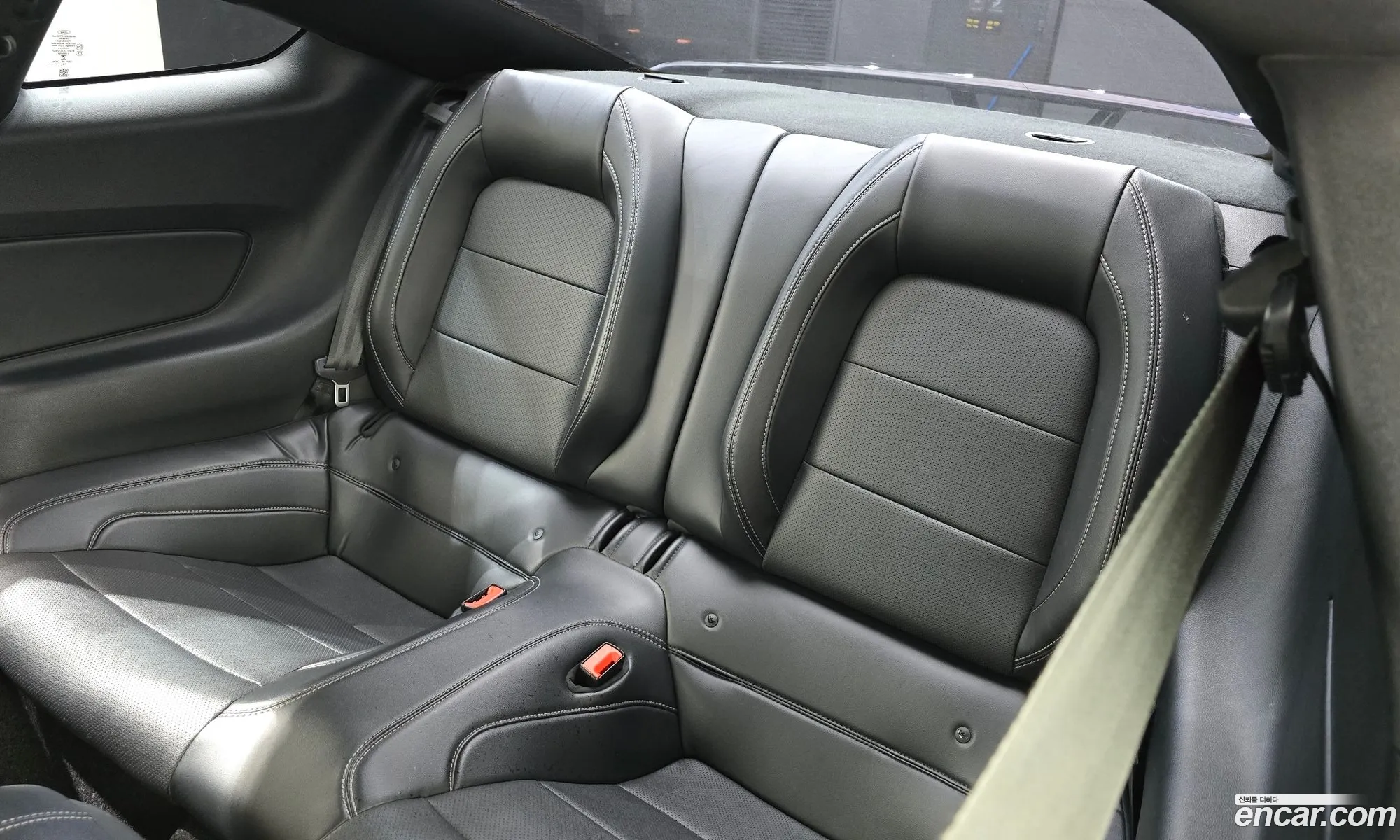 Ford Mustang 2019 1FA6P8TH8K5128200 — 17
