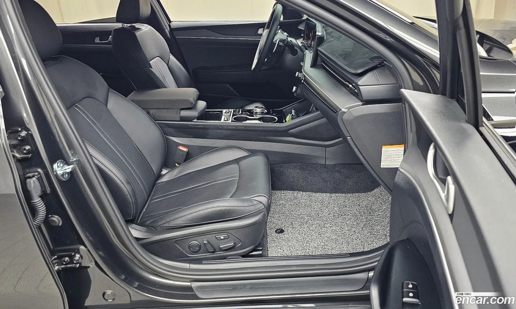 Kia K5 Hybrid 2026 — 19