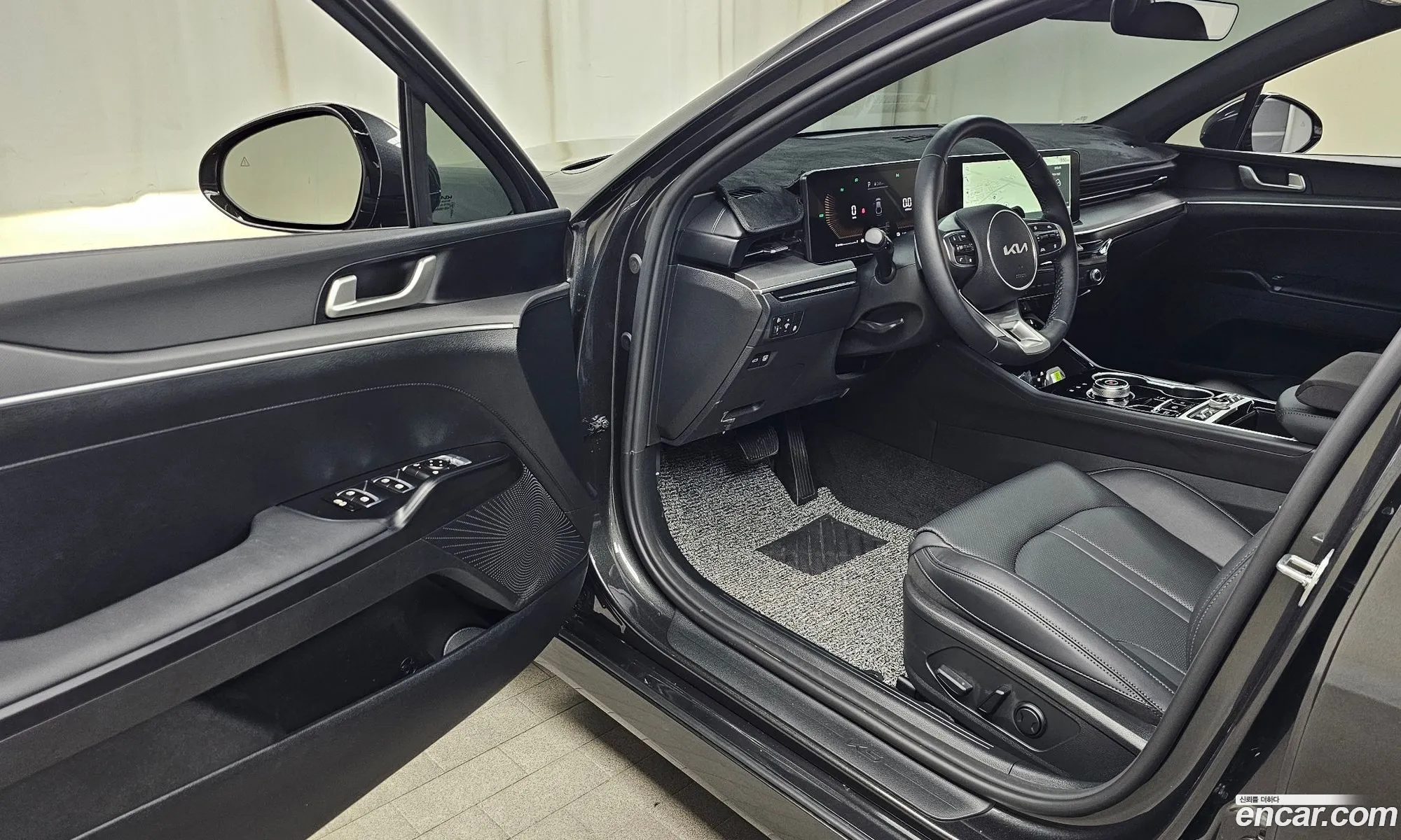 Kia K5 Hybrid 2026 — 26