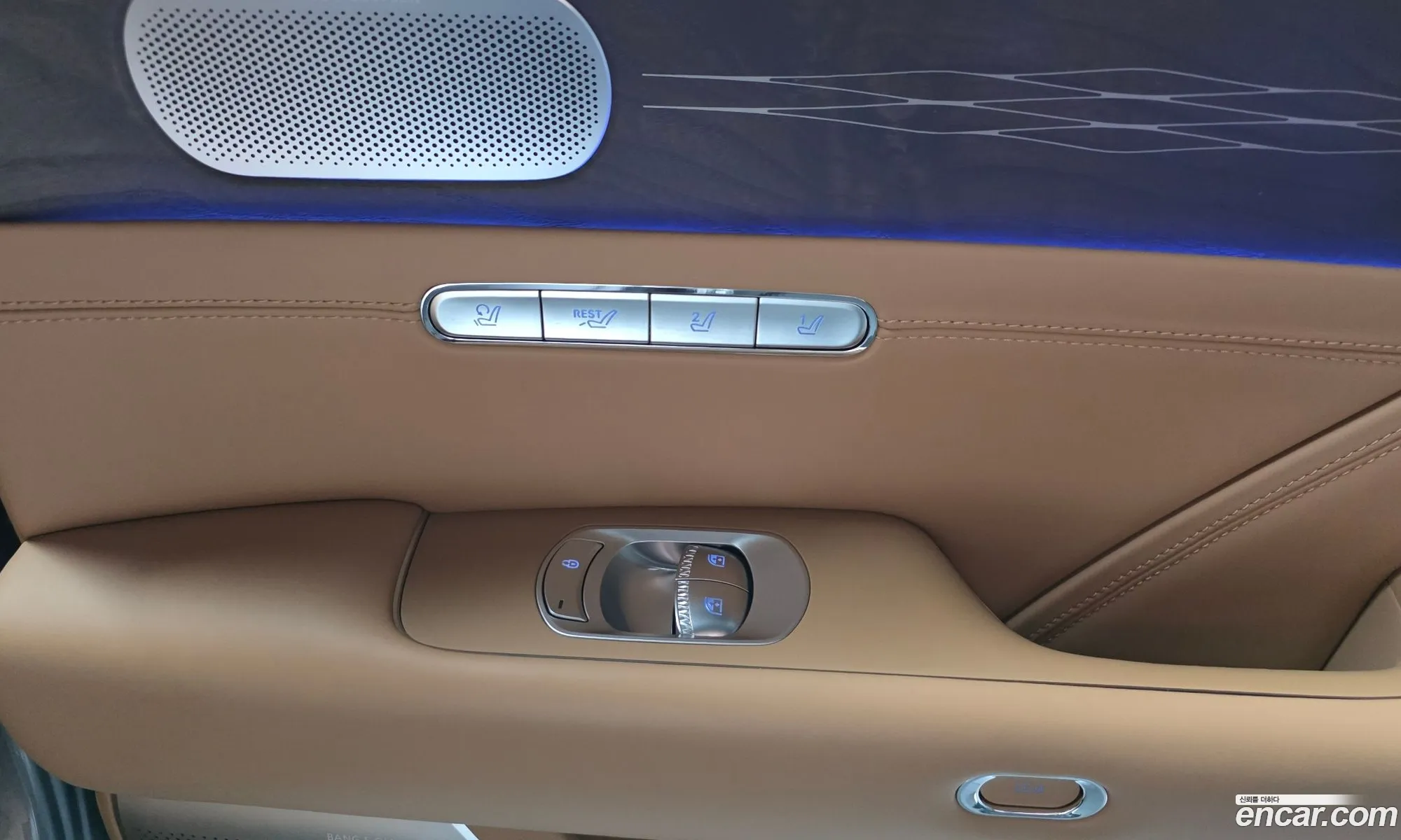 Genesis G90 2023 — 34