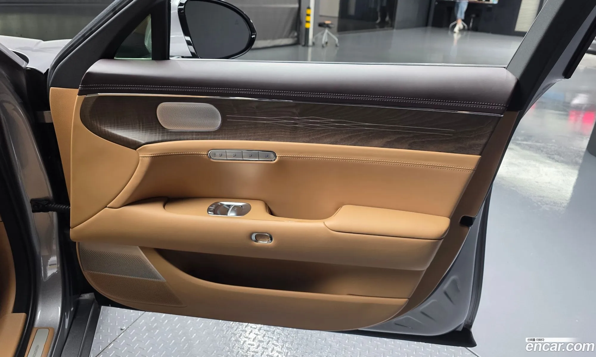 Genesis G90 2023 — 29