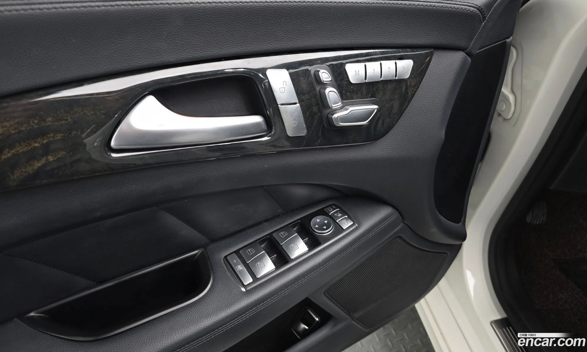 Mercedes-Benz CLS-Class W218 2016 — 16