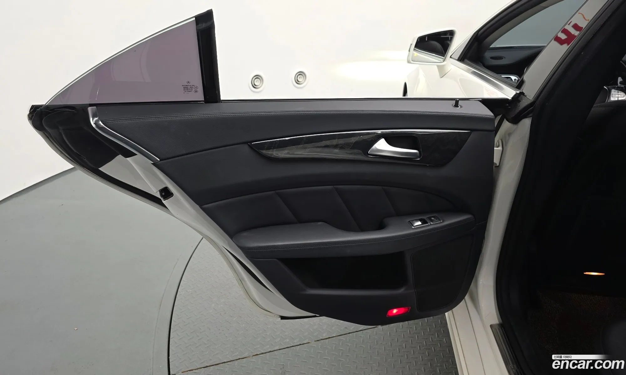 Mercedes-Benz CLS-Class W218 2016 — 2