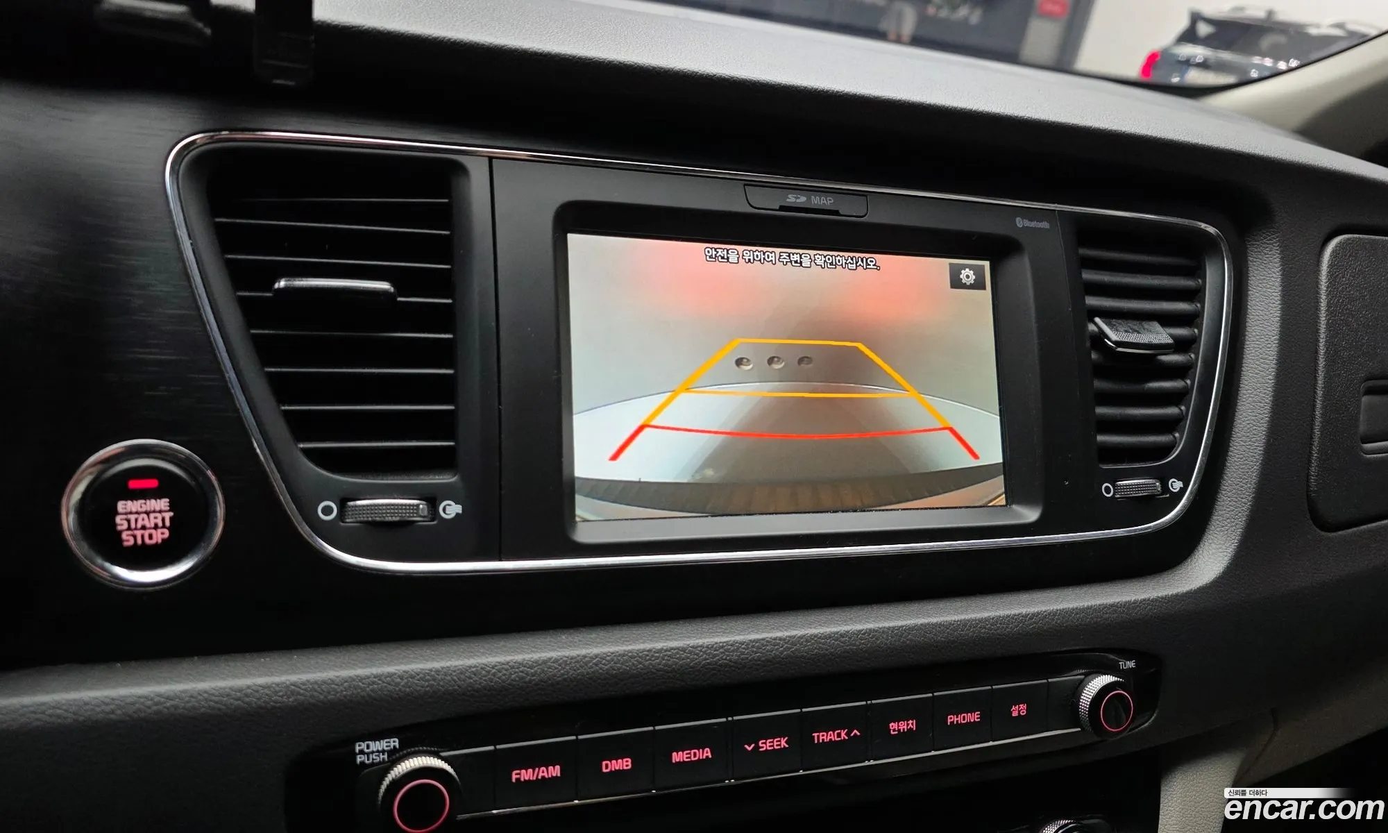 Kia Carnival 2016 KNAMB81ABHS280036 — 26